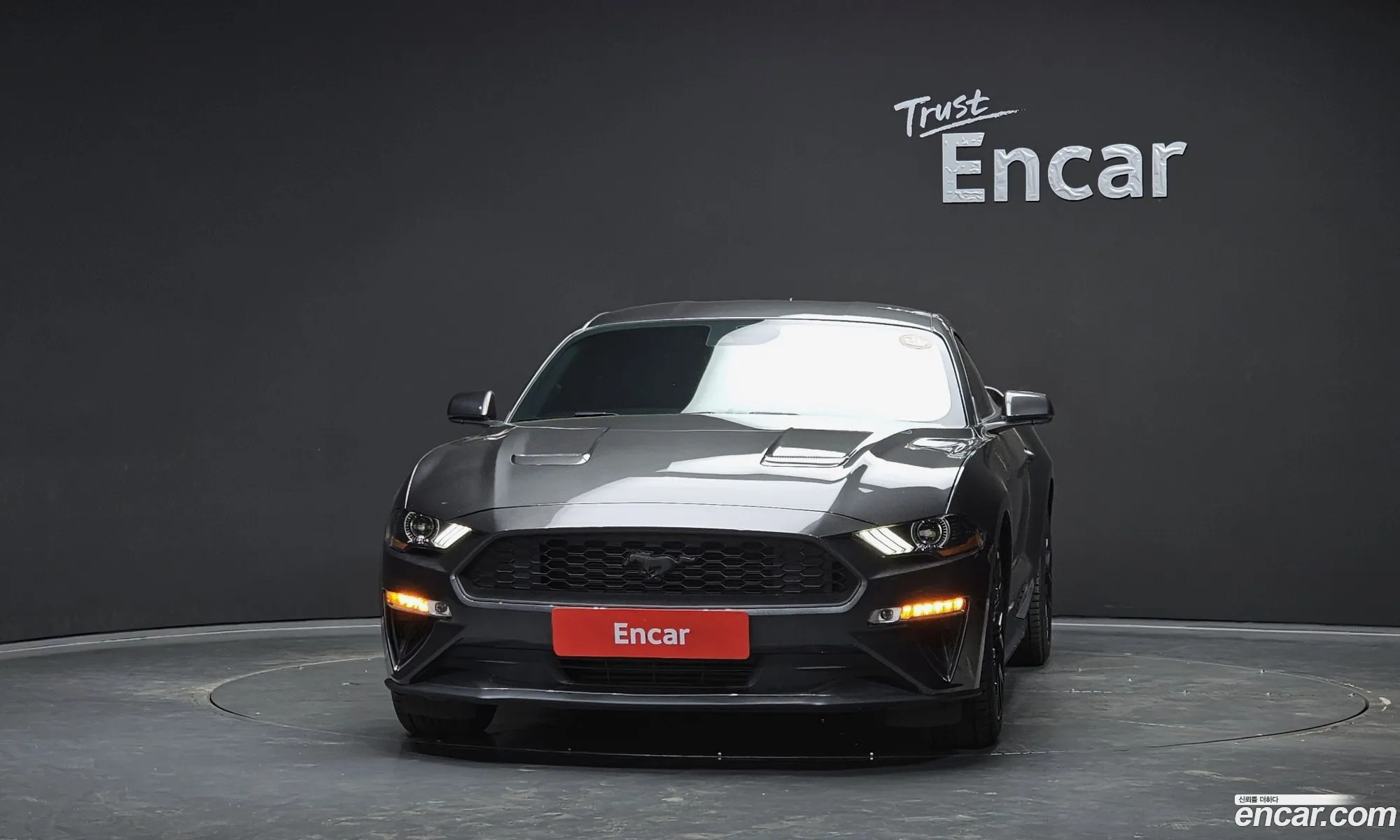 Ford Mustang 2020 — 14