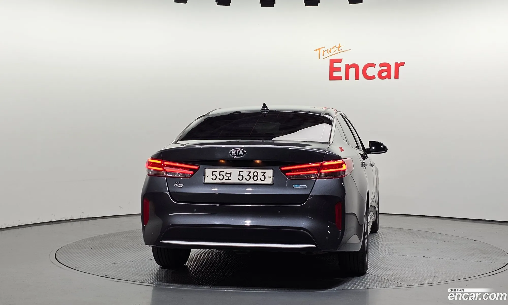 Kia K5 Hybrid 2016 — 2