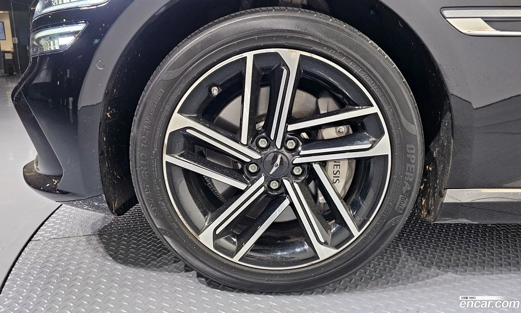 Genesis G80 2024 — 8