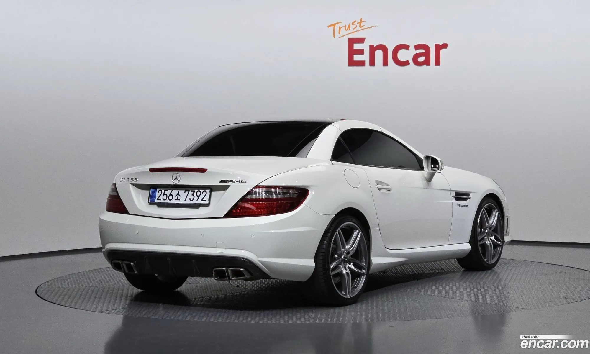 Mercedes-Benz SLK-Class 2012 WDDPK7FA7CF044618 — 17