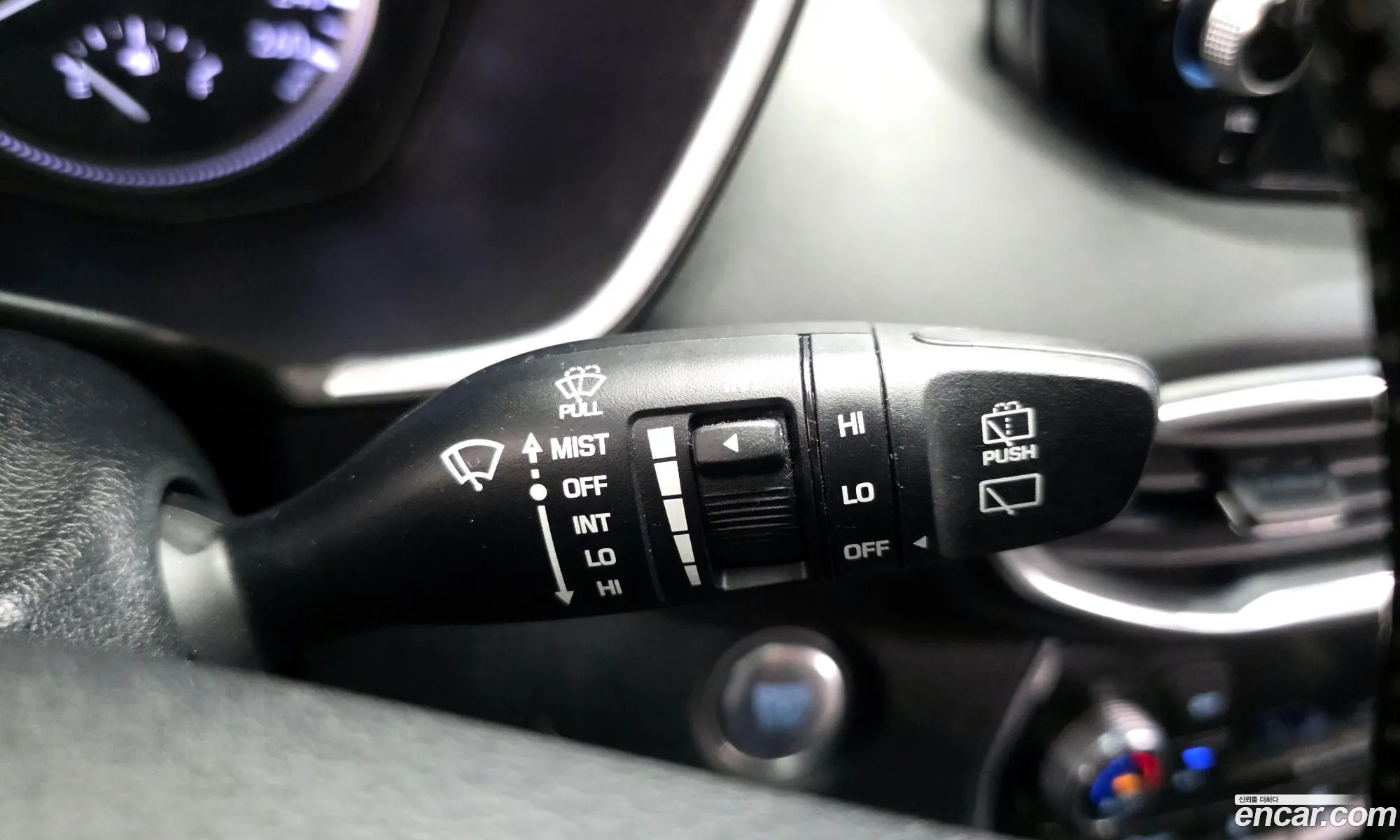 Hyundai Santa Fe TM 2019 — 18
