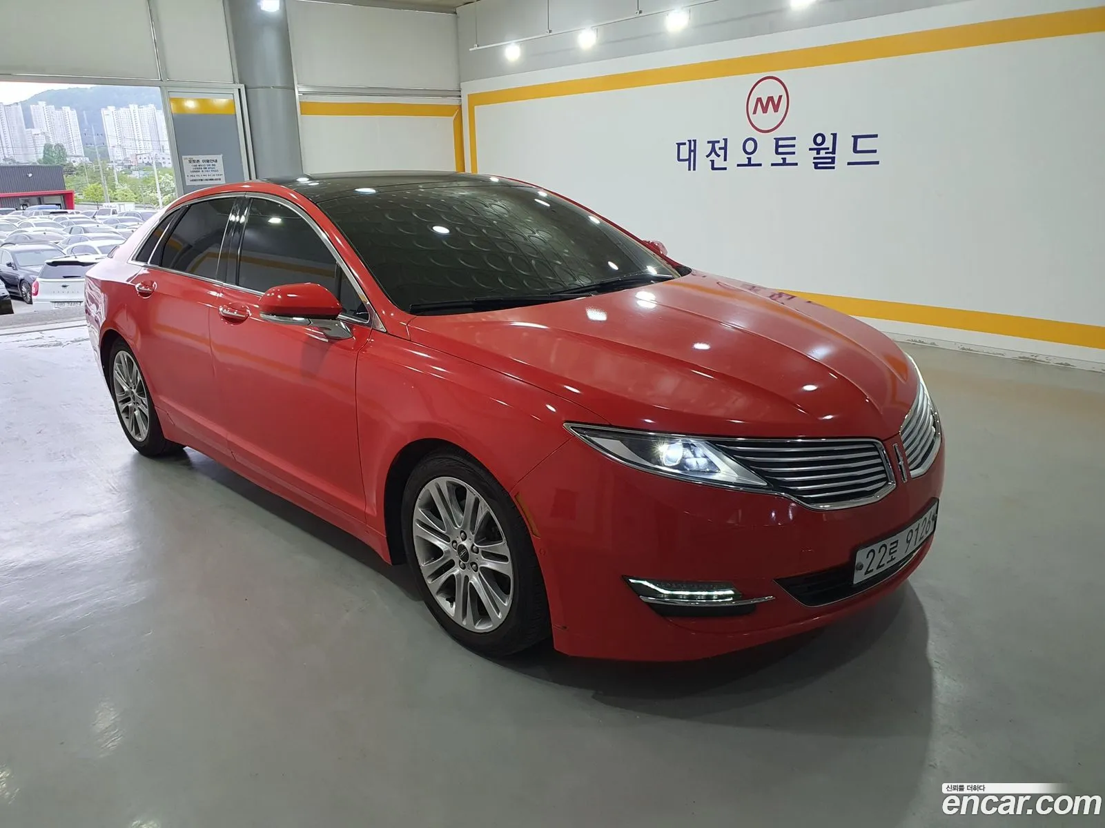 Lincoln MKZ 2014 — 16