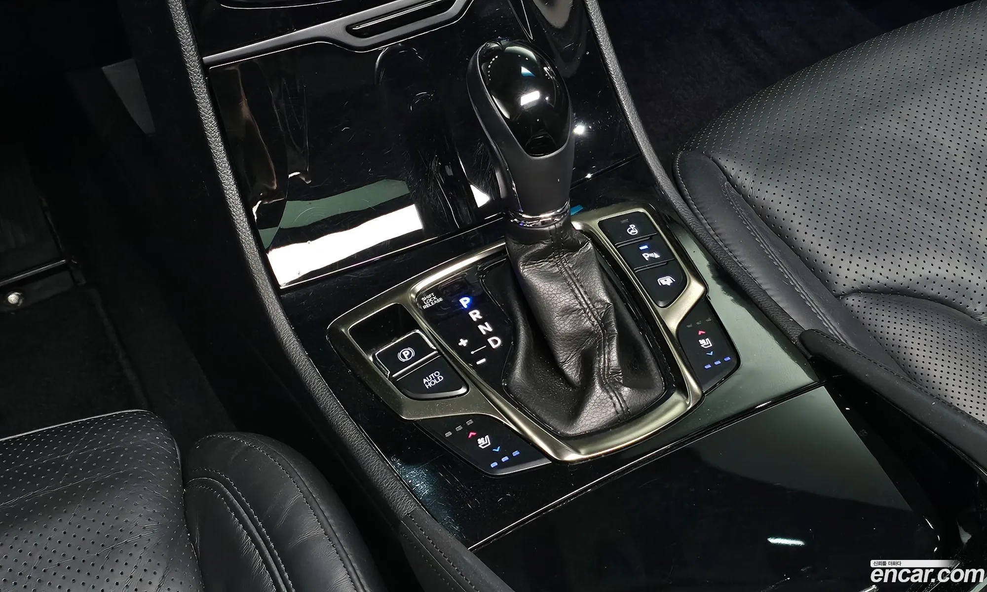 Hyundai Grandeur HG 2011 — 14