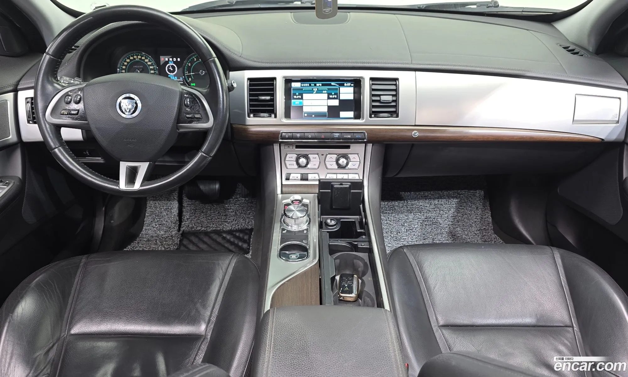 Jaguar XF 2013 SAJAA05S1DPS88797 — 10