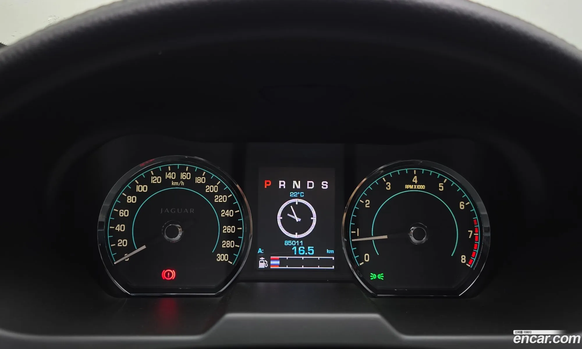 Jaguar XF 2013 SAJAA05S1DPS88797 — 17