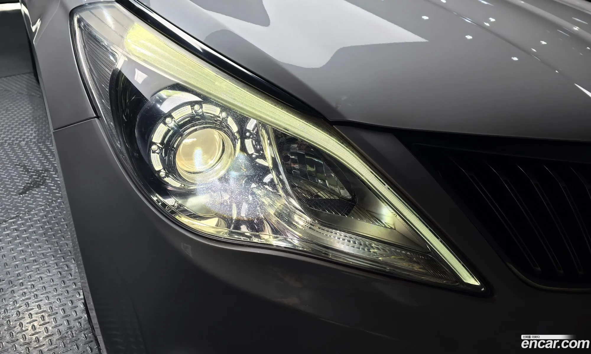 Hyundai Grandeur HG 2013 — 18