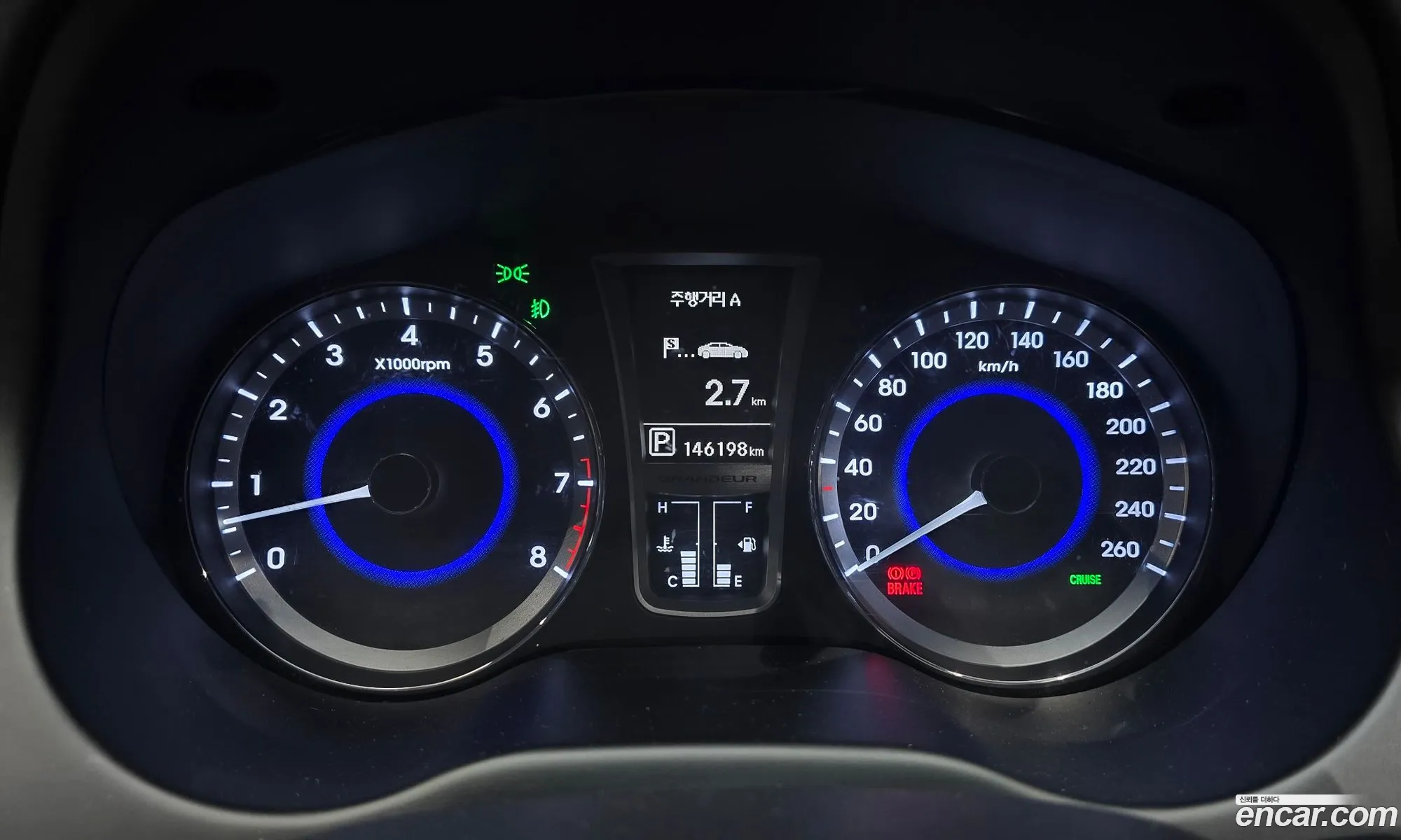 Hyundai Grandeur HG 2013 — 13