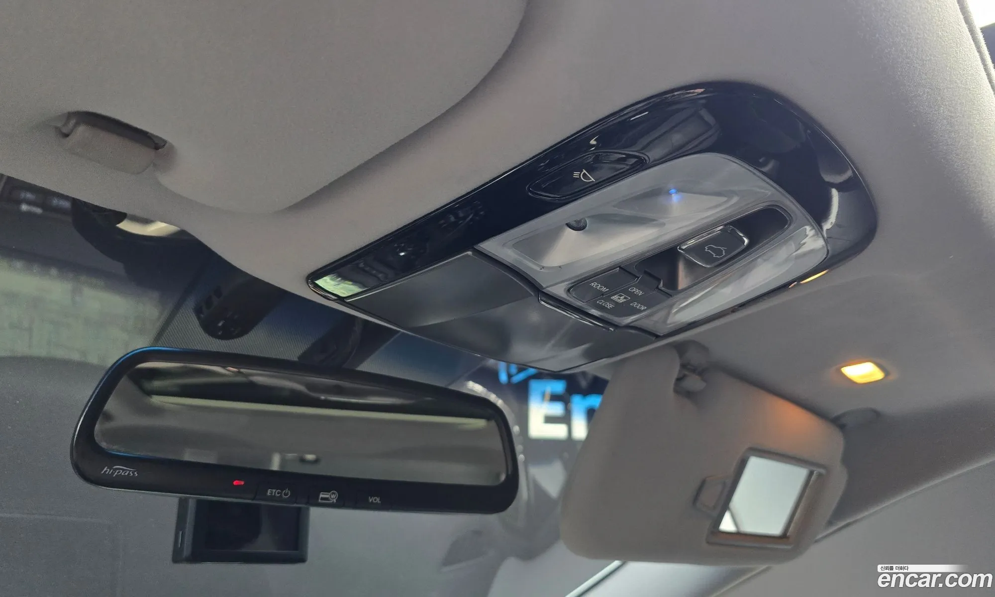 Hyundai Grandeur HG 2013 — 16