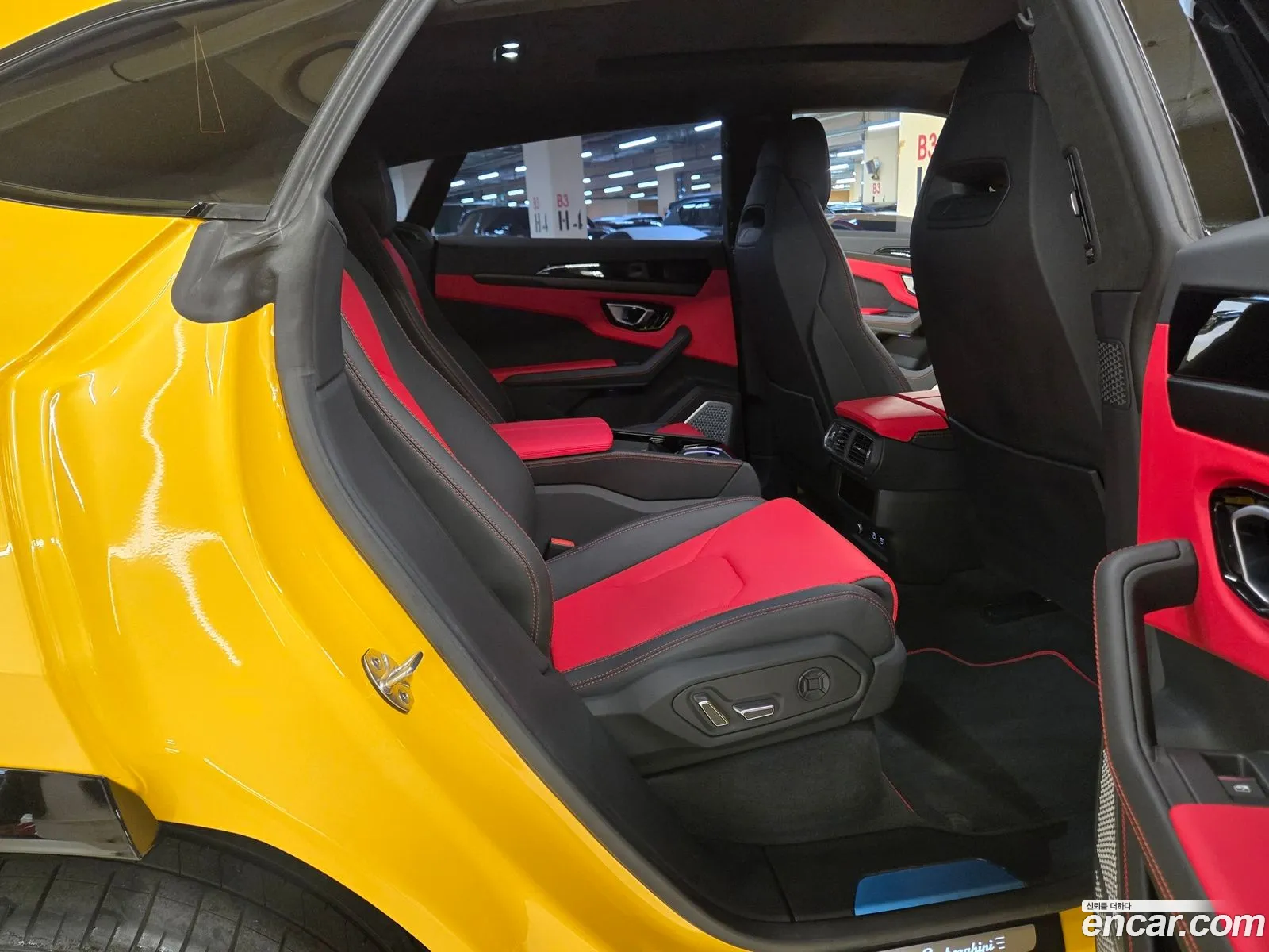 Lamborghini Urus 2022 — 11