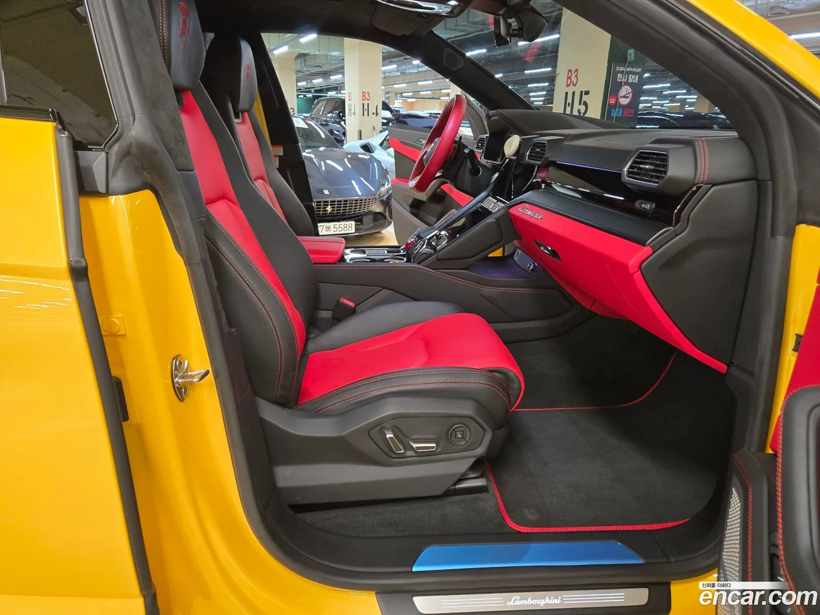 Lamborghini Urus 2022 — 16