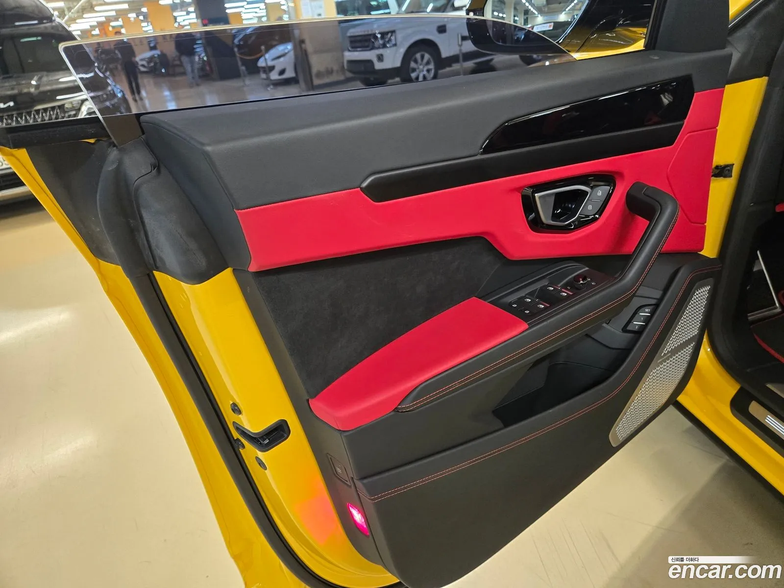Lamborghini Urus 2022 — 12