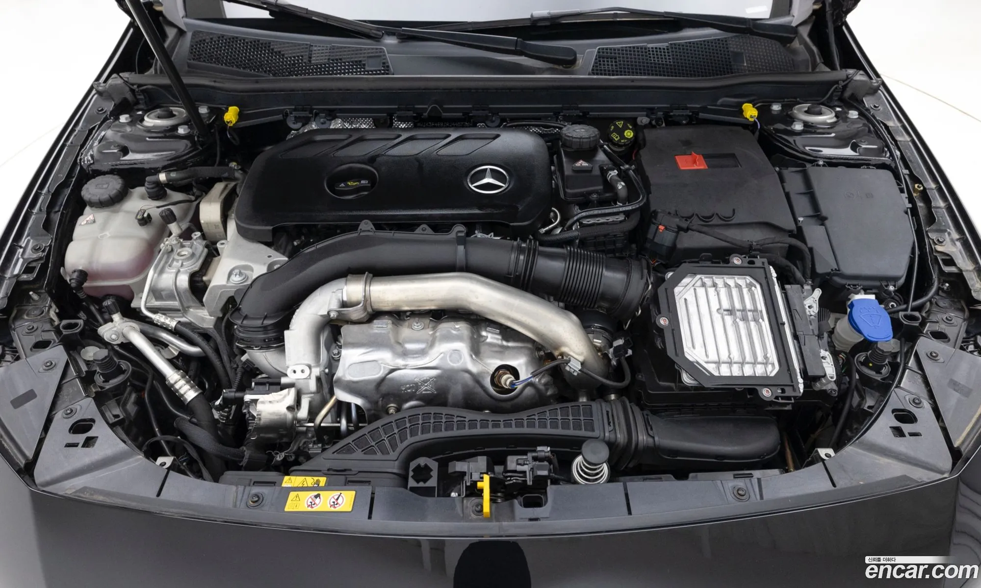 Mercedes-Benz A-Class W177 2024 — 17