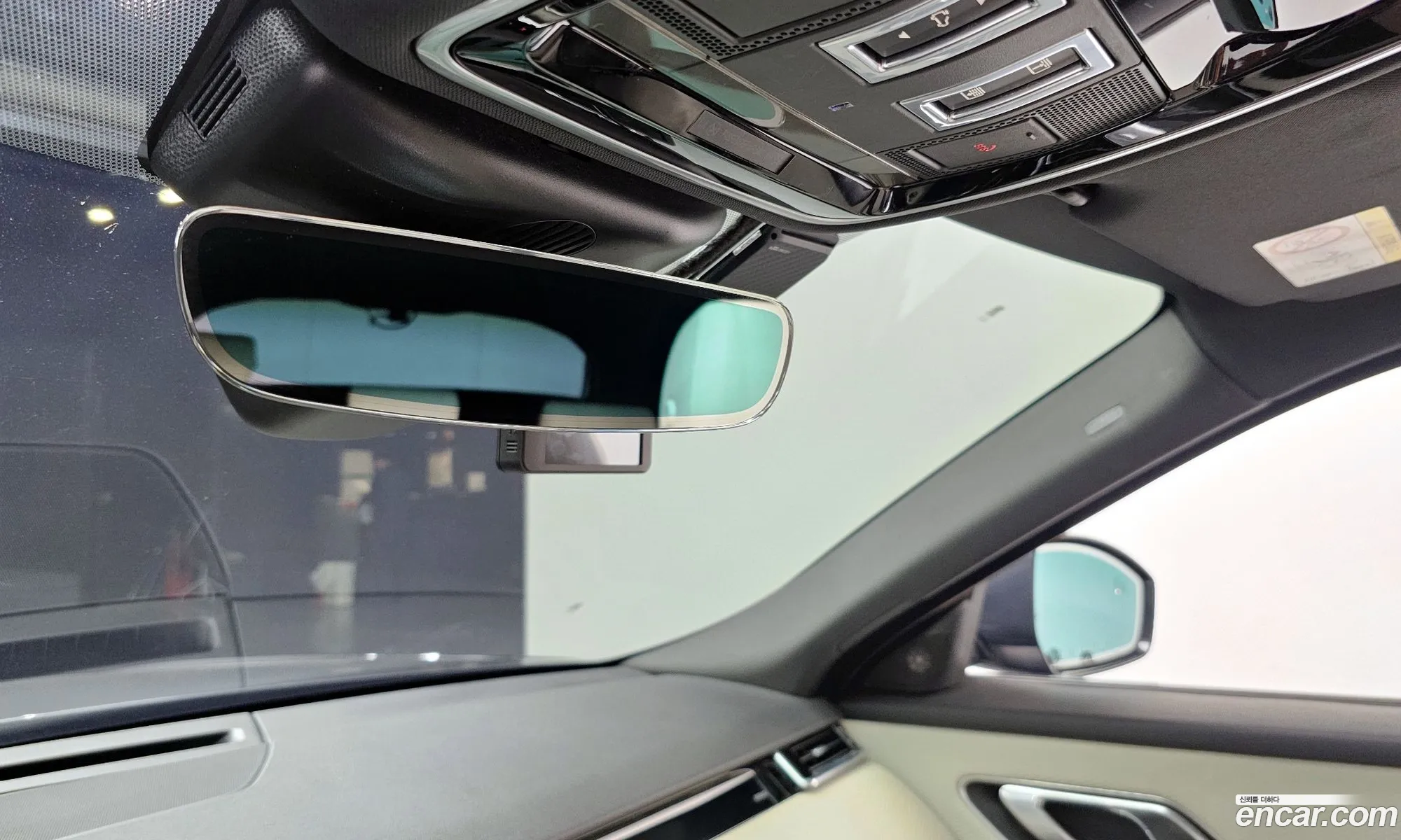 Land Rover Range Rover Velar 2017 — 7