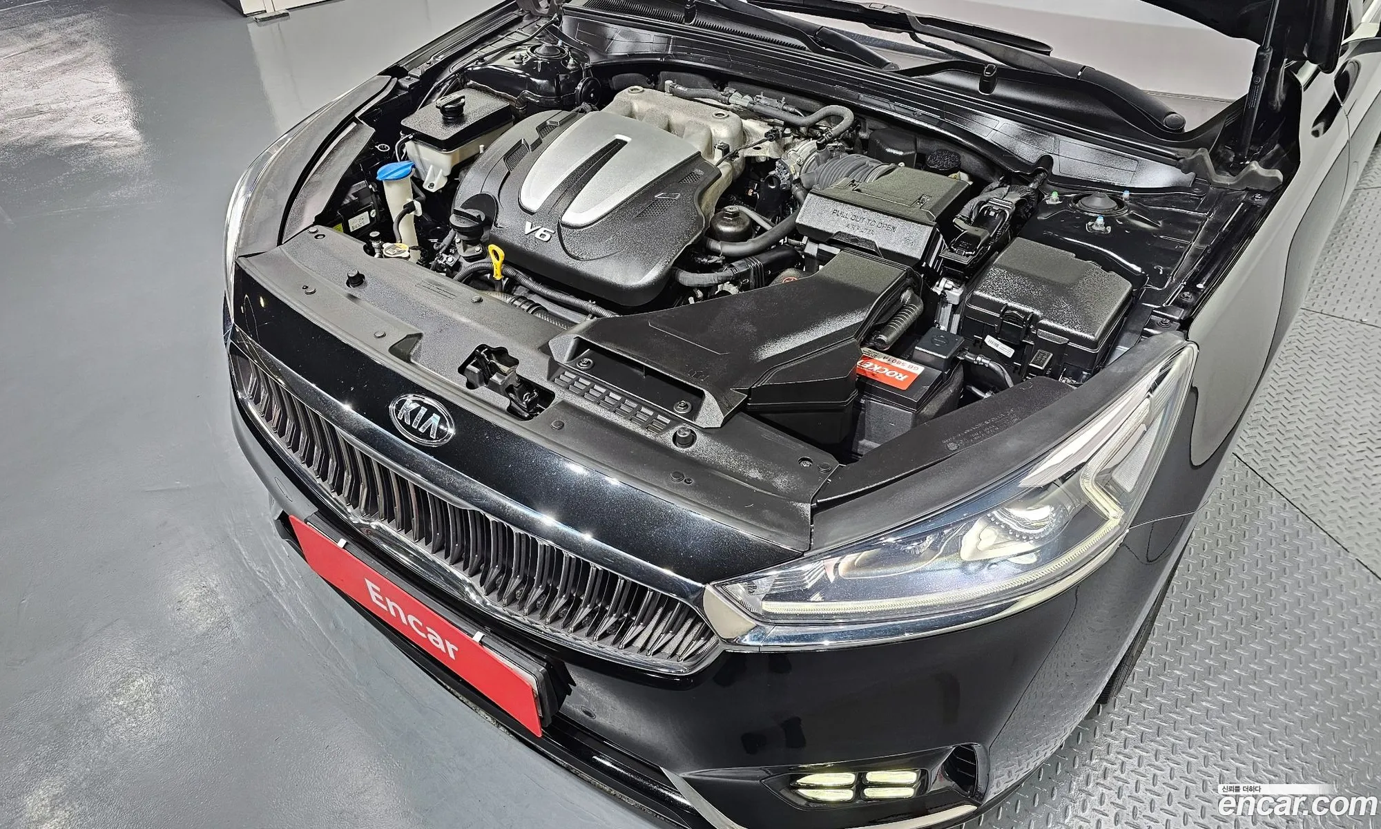 Kia K7 2016 KNALA418BGA011993 — 5