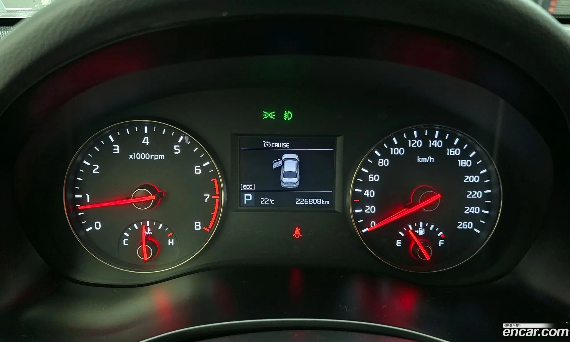 Kia K7 2016 KNALA418BGA011993 — 7