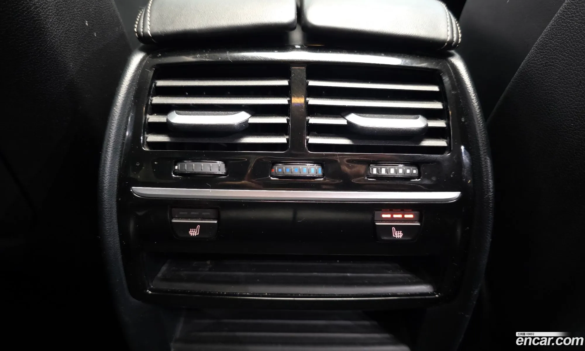 BMW 5 Series 2018 WBAJD3105JWC99427 — 20