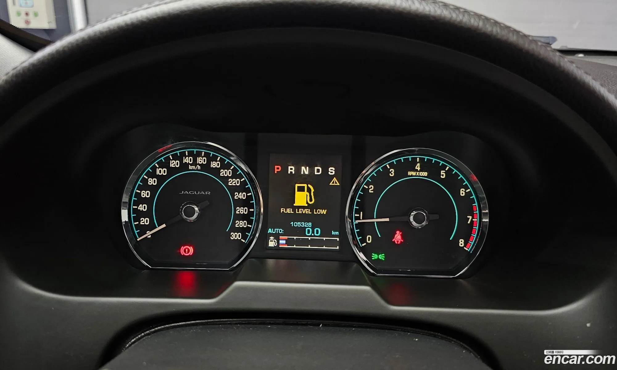 Jaguar XF 2014 — 17