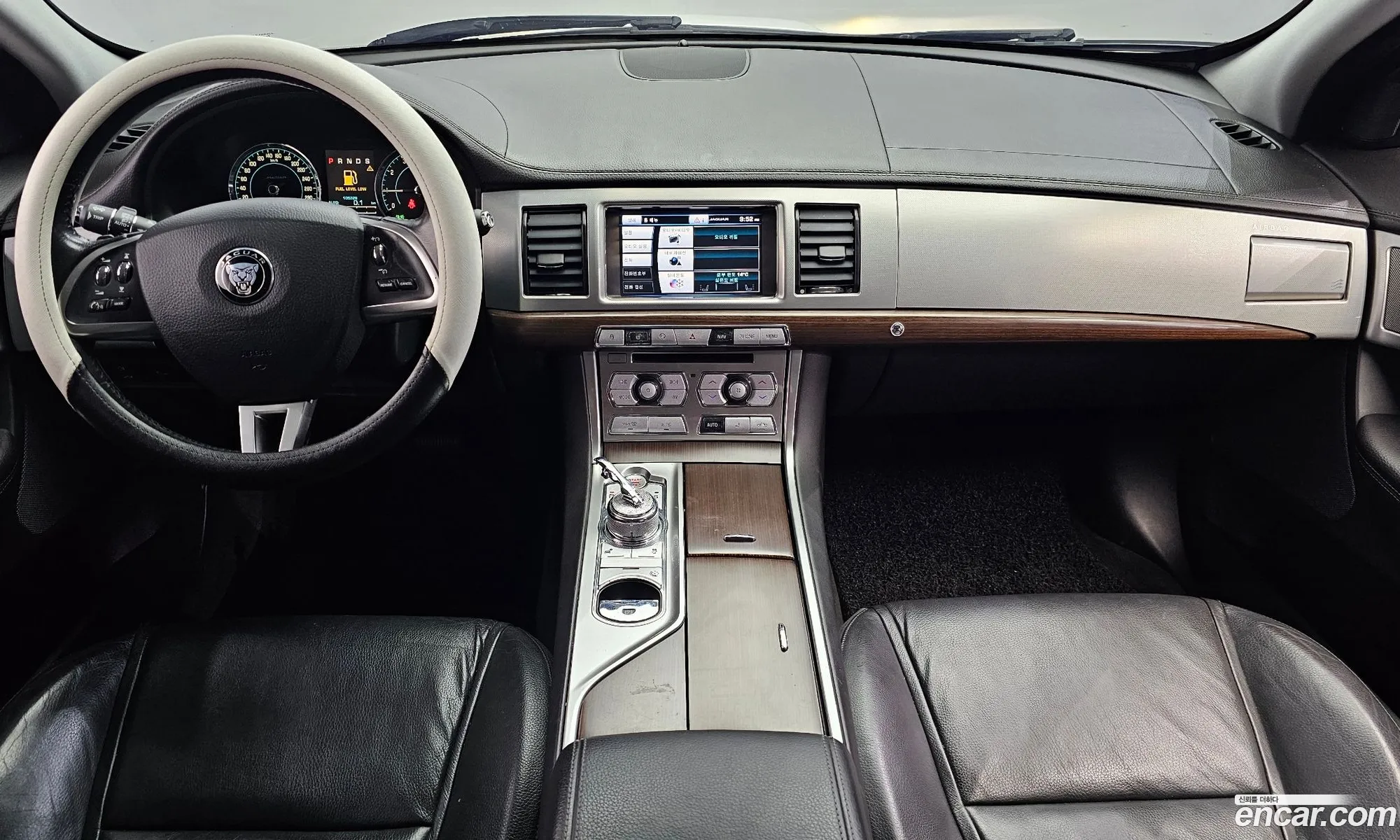 Jaguar XF 2014 — 7