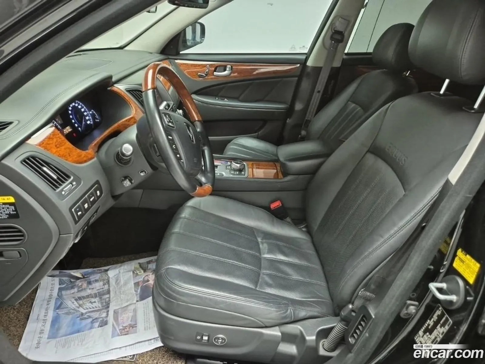 Hyundai Equus 2011 — 9