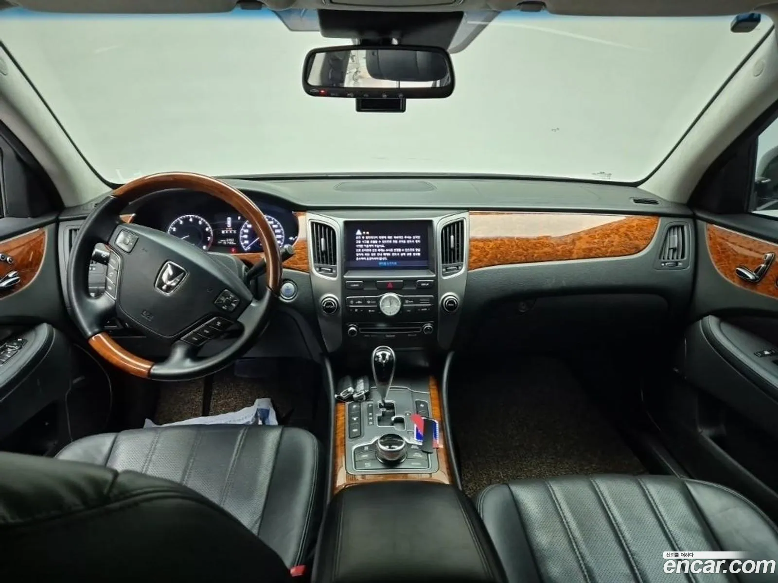 Hyundai Equus 2011 — 4