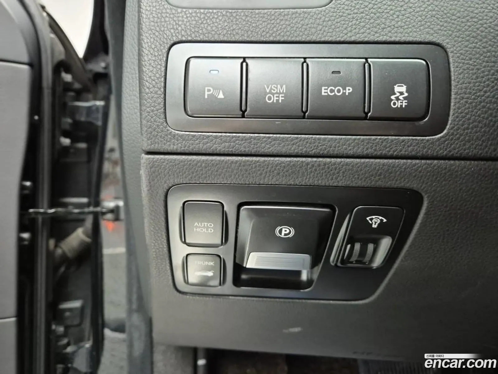 Hyundai Equus 2011 — 2