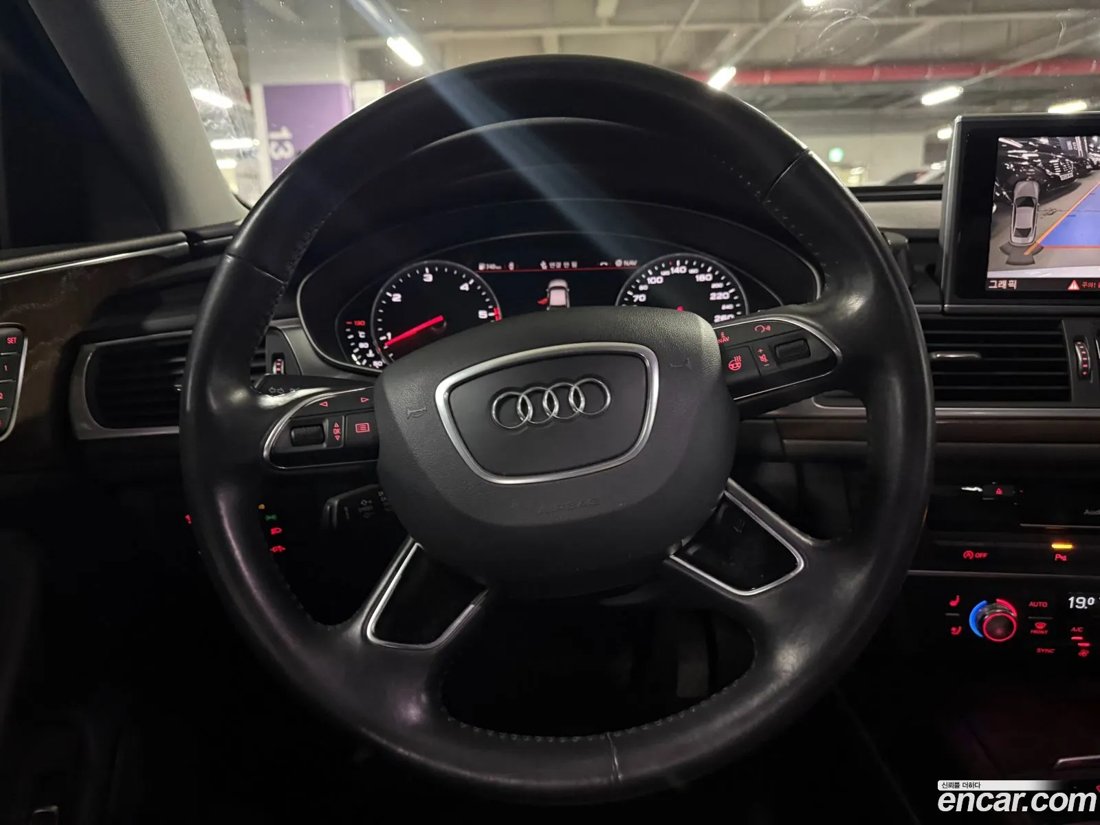 Audi A6 2016 — 16