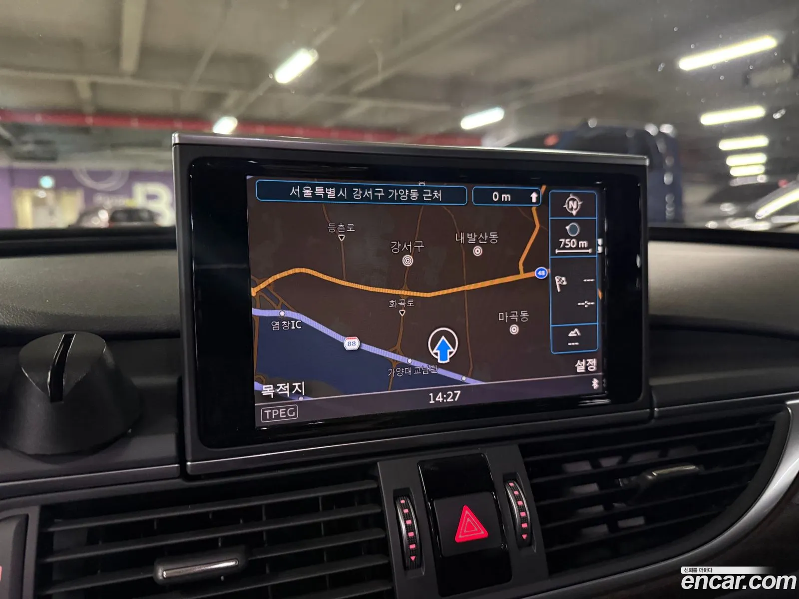 Audi A6 2016 — 12