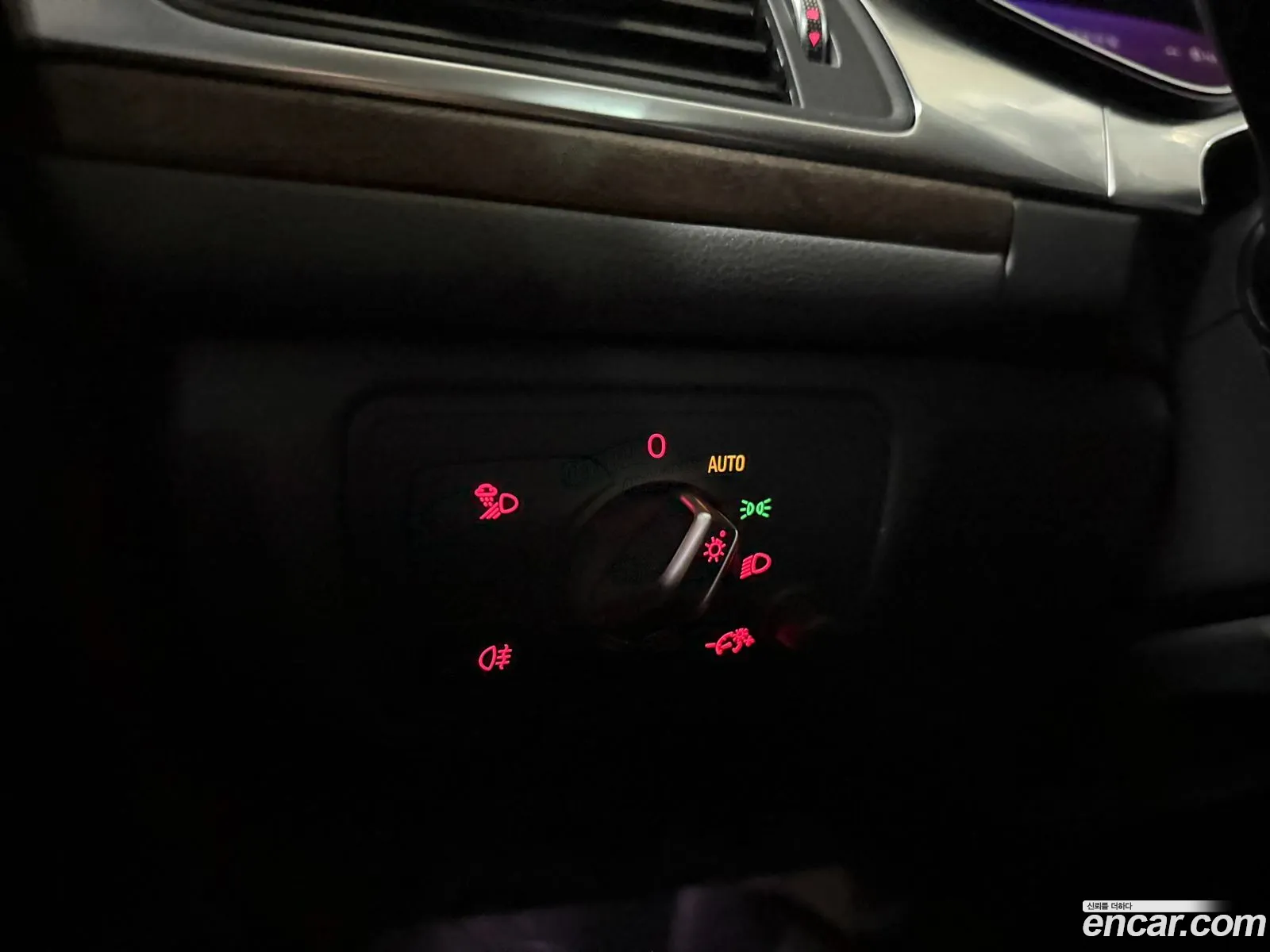 Audi A6 2016 — 19