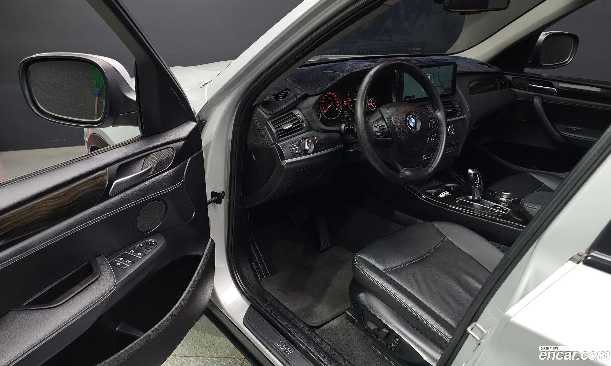 BMW X3 2011 — 8
