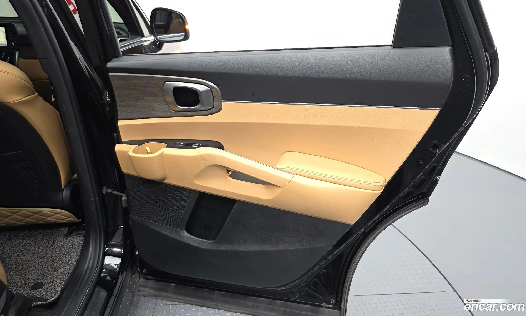 Kia Sorento 2021 KNARH81GDNA085767 — 25