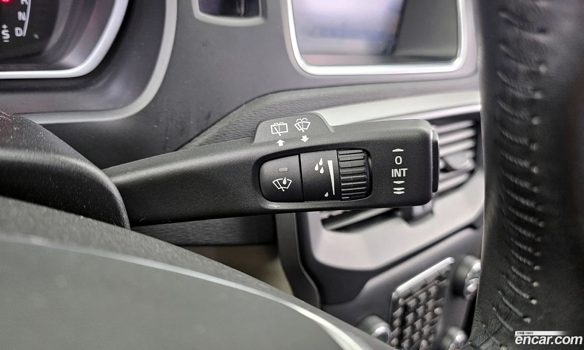 Volvo V40 2014 — 6