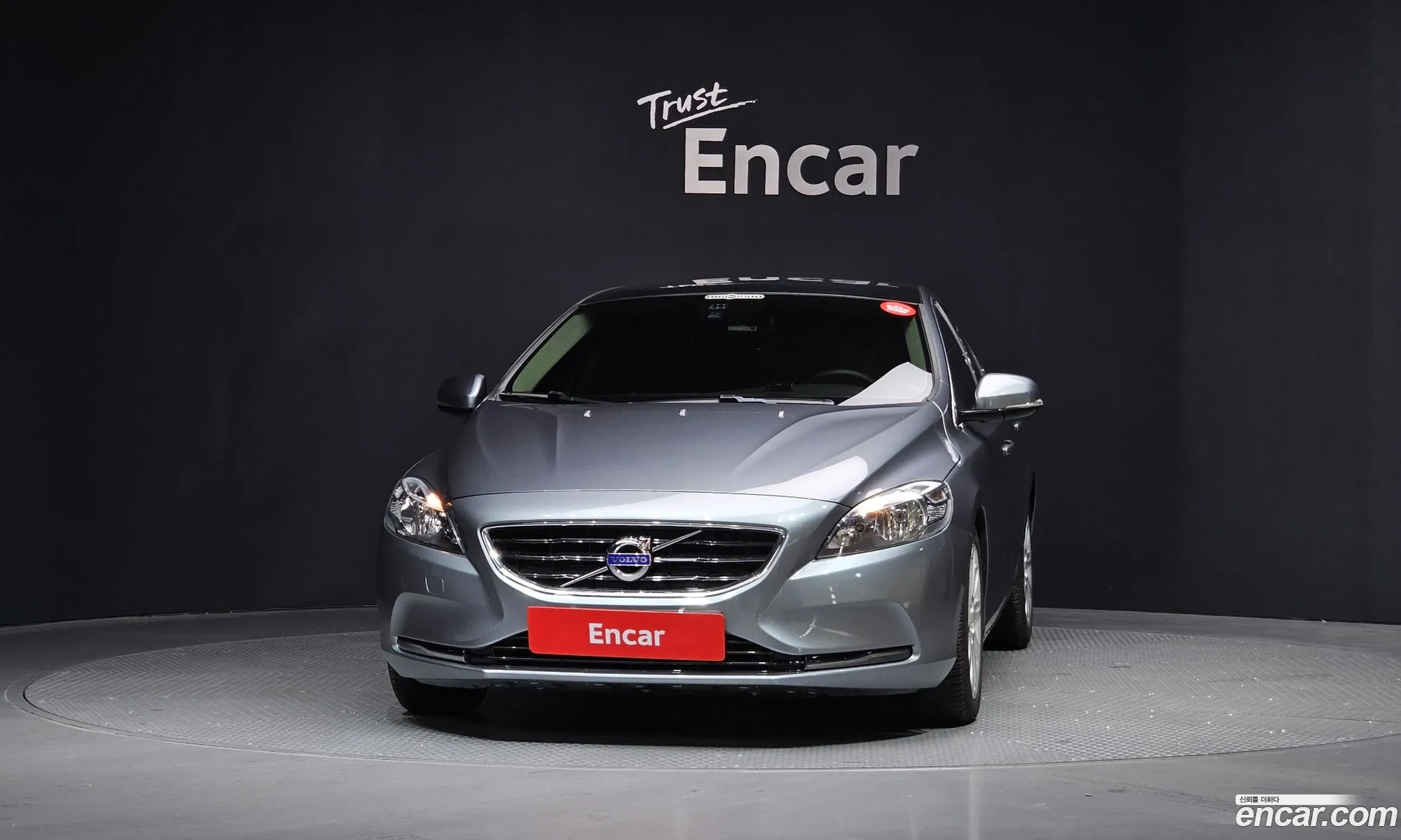 Volvo V40 2014 — 20