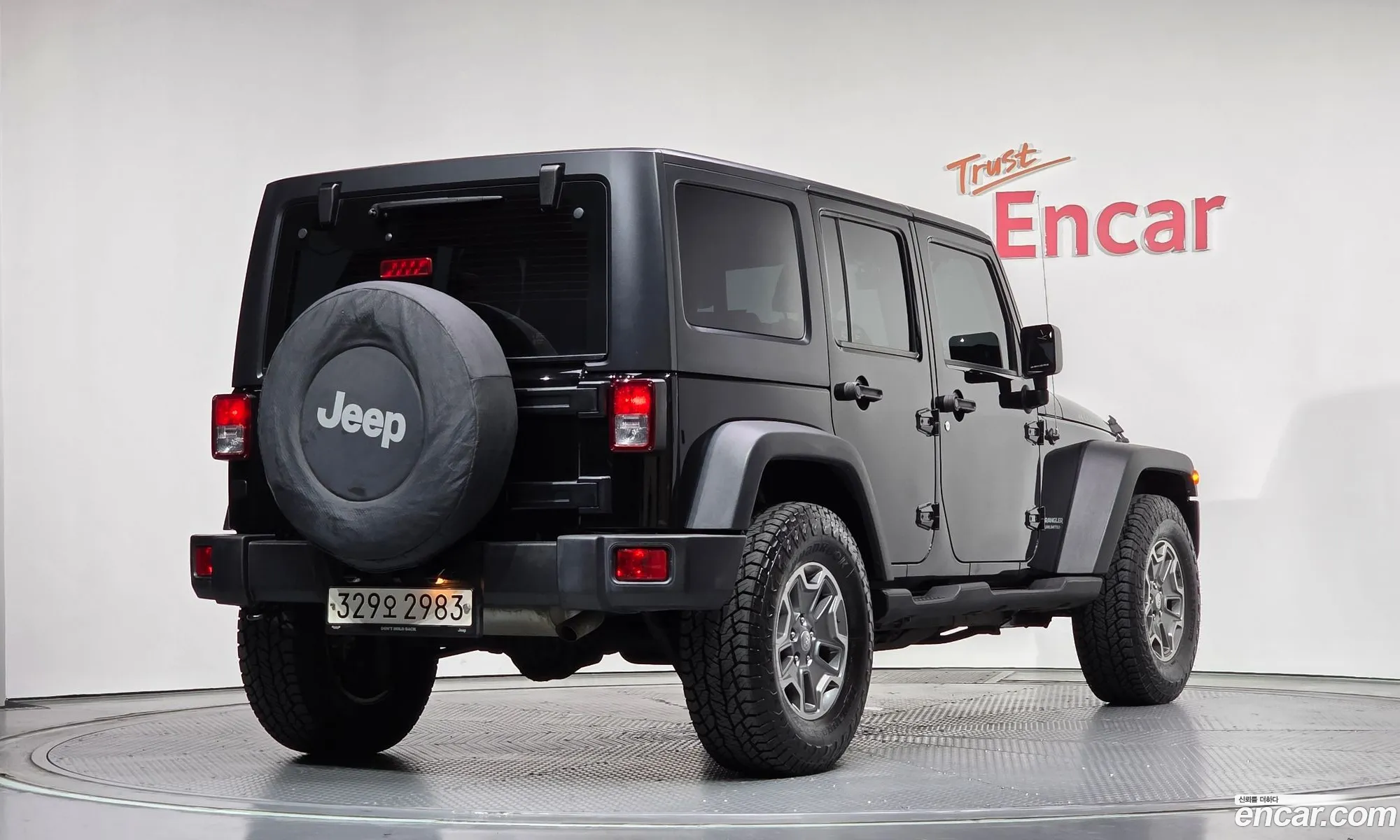 Jeep Wrangler 2016 1C4HJWFG3GL336600 — 4