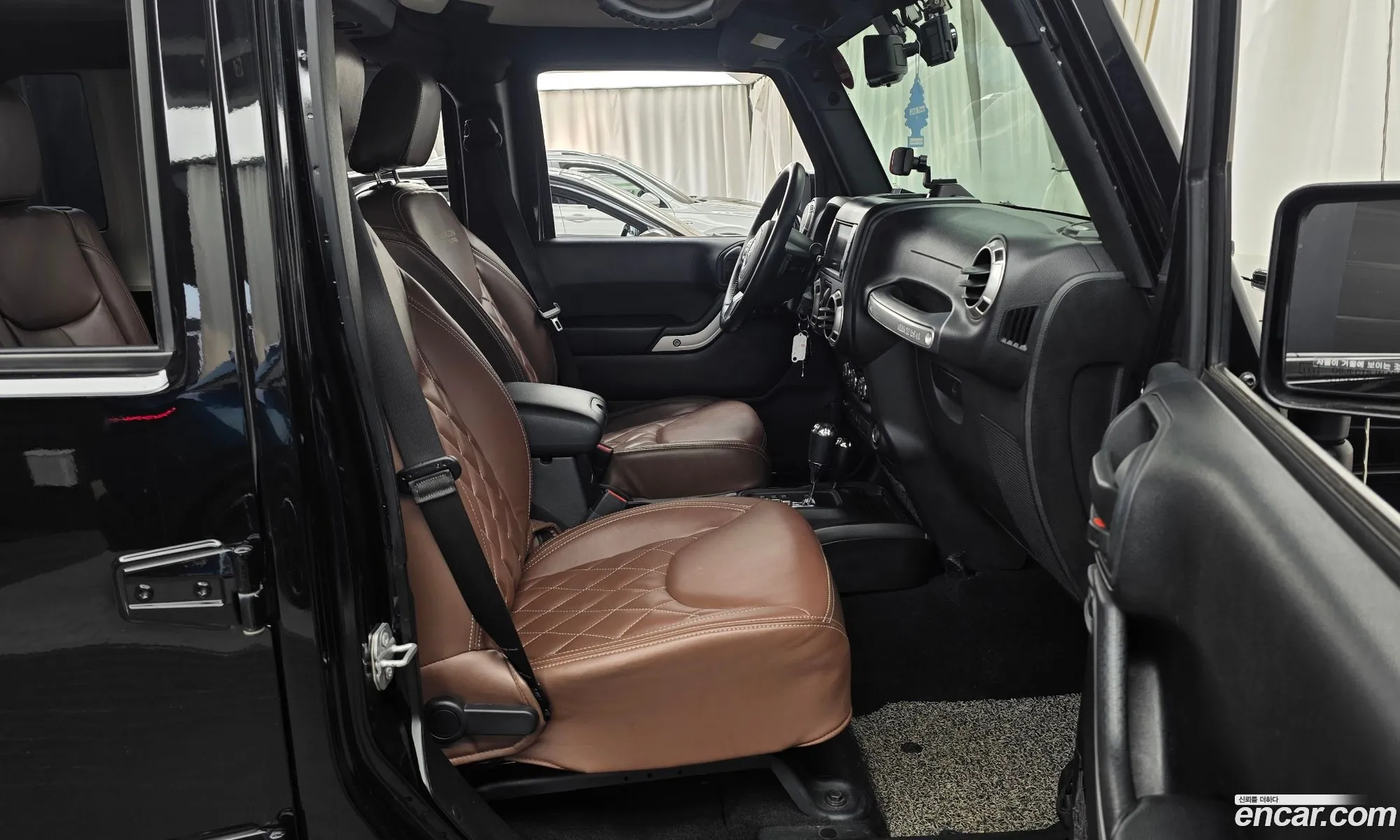 Jeep Wrangler 2016 1C4HJWFG3GL336600 — 5