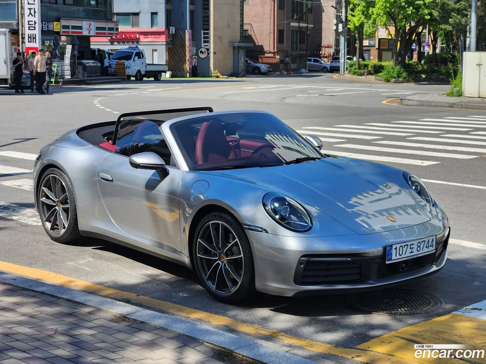 Porsche 911 2024 — 2