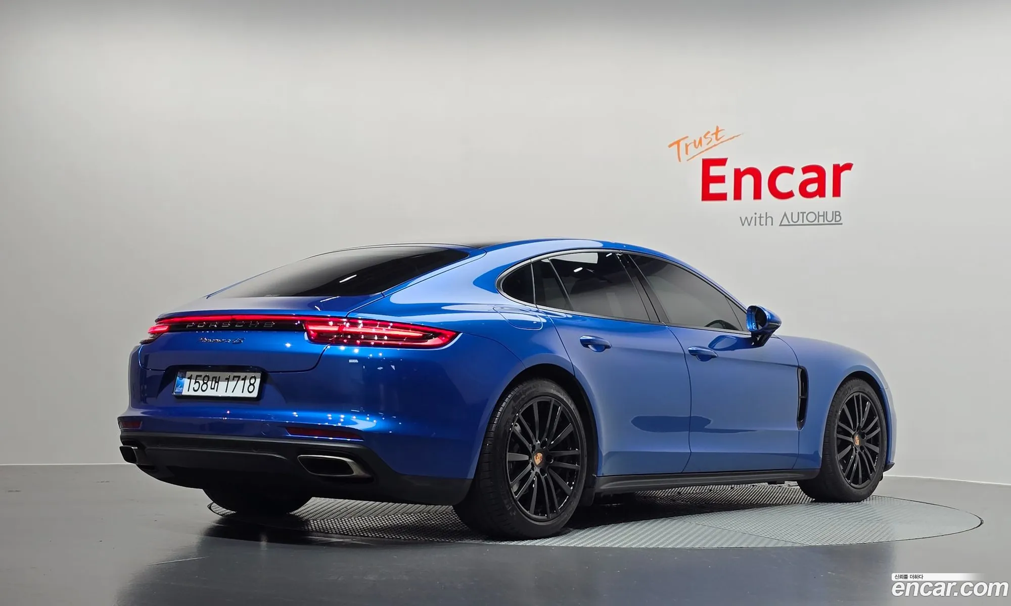 Porsche Panamera 2018 WP0AA2978JL118522 — 11