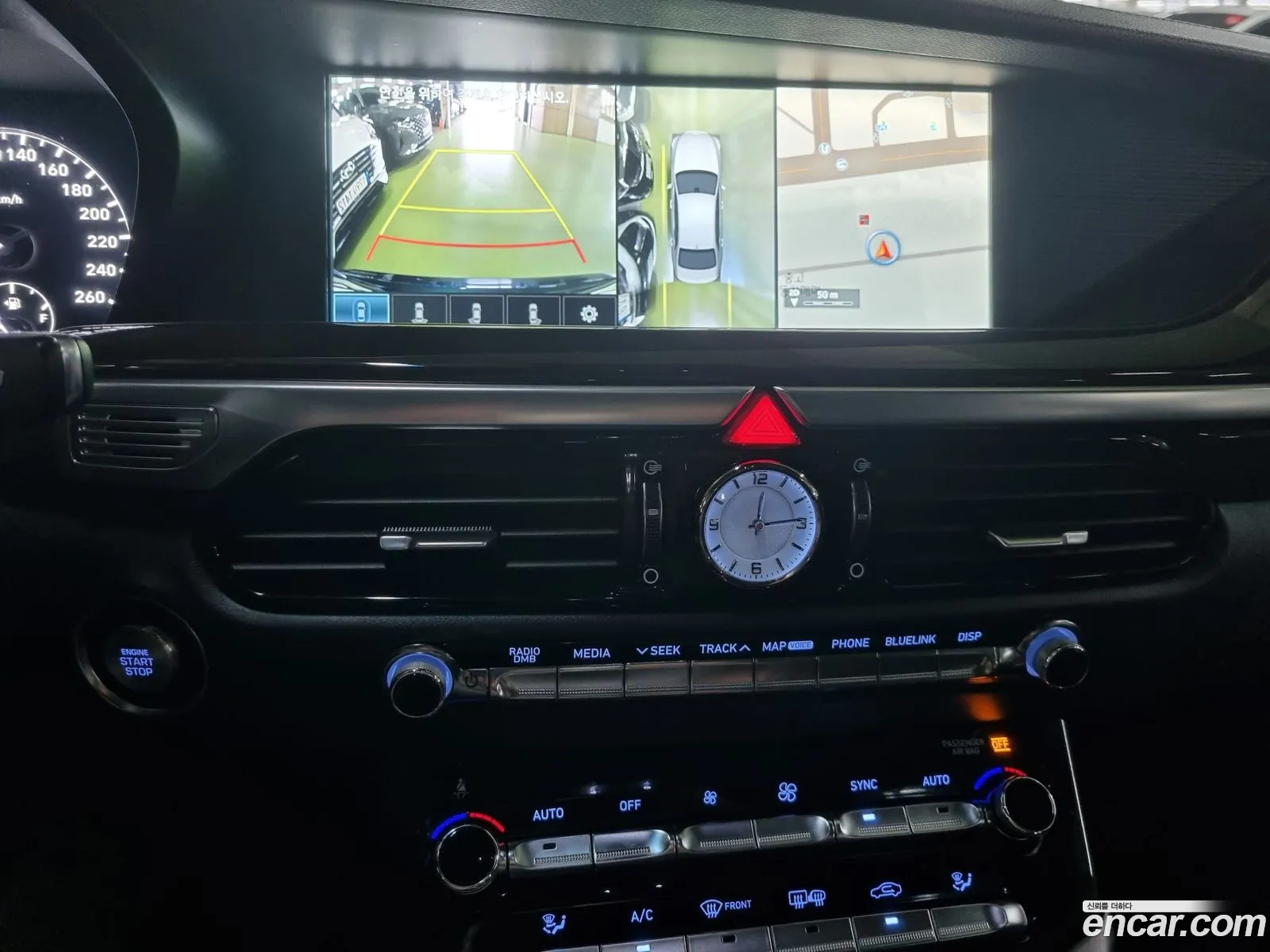 Genesis EQ900 2016 — 12