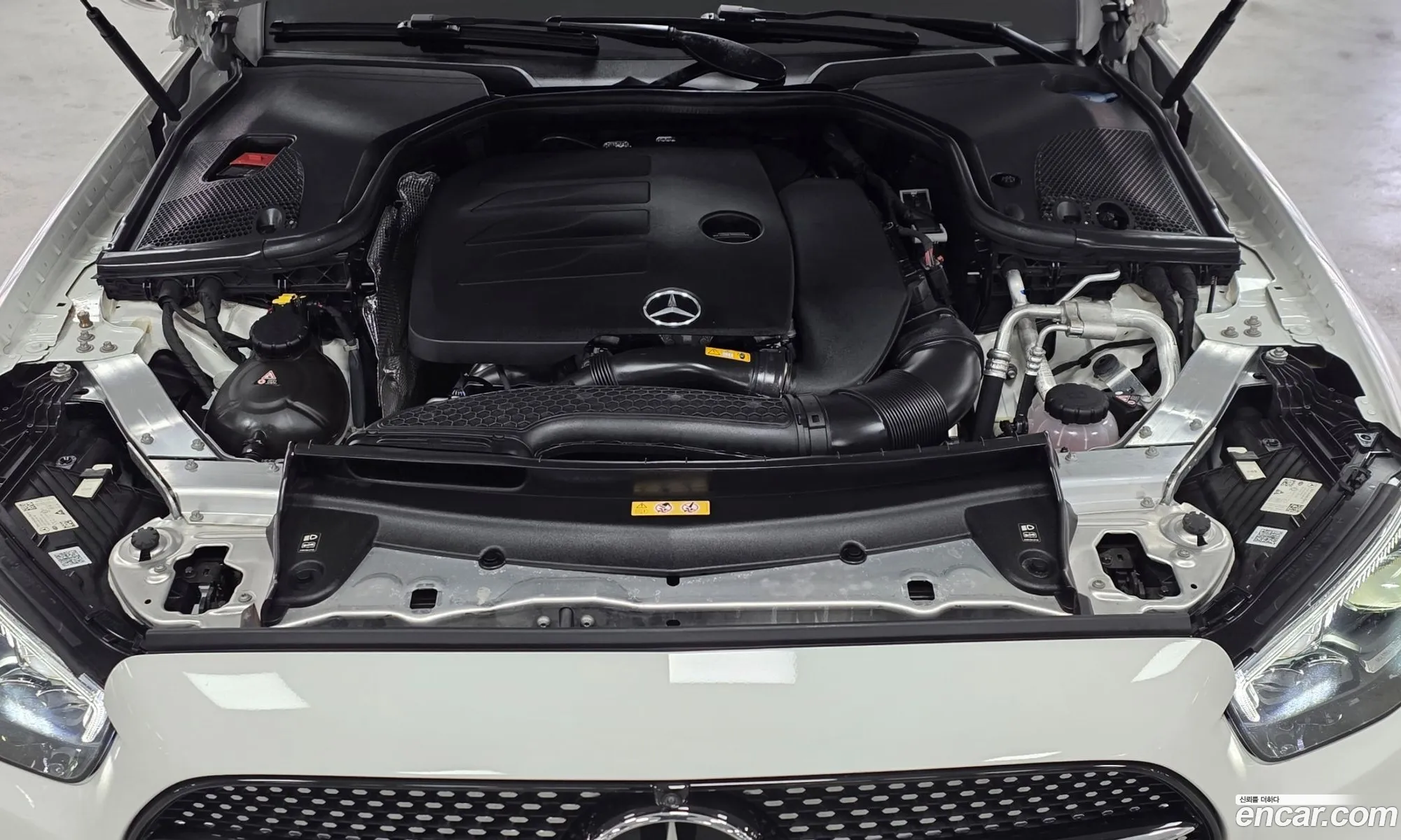 Mercedes-Benz E-Class W213 2022 — 18