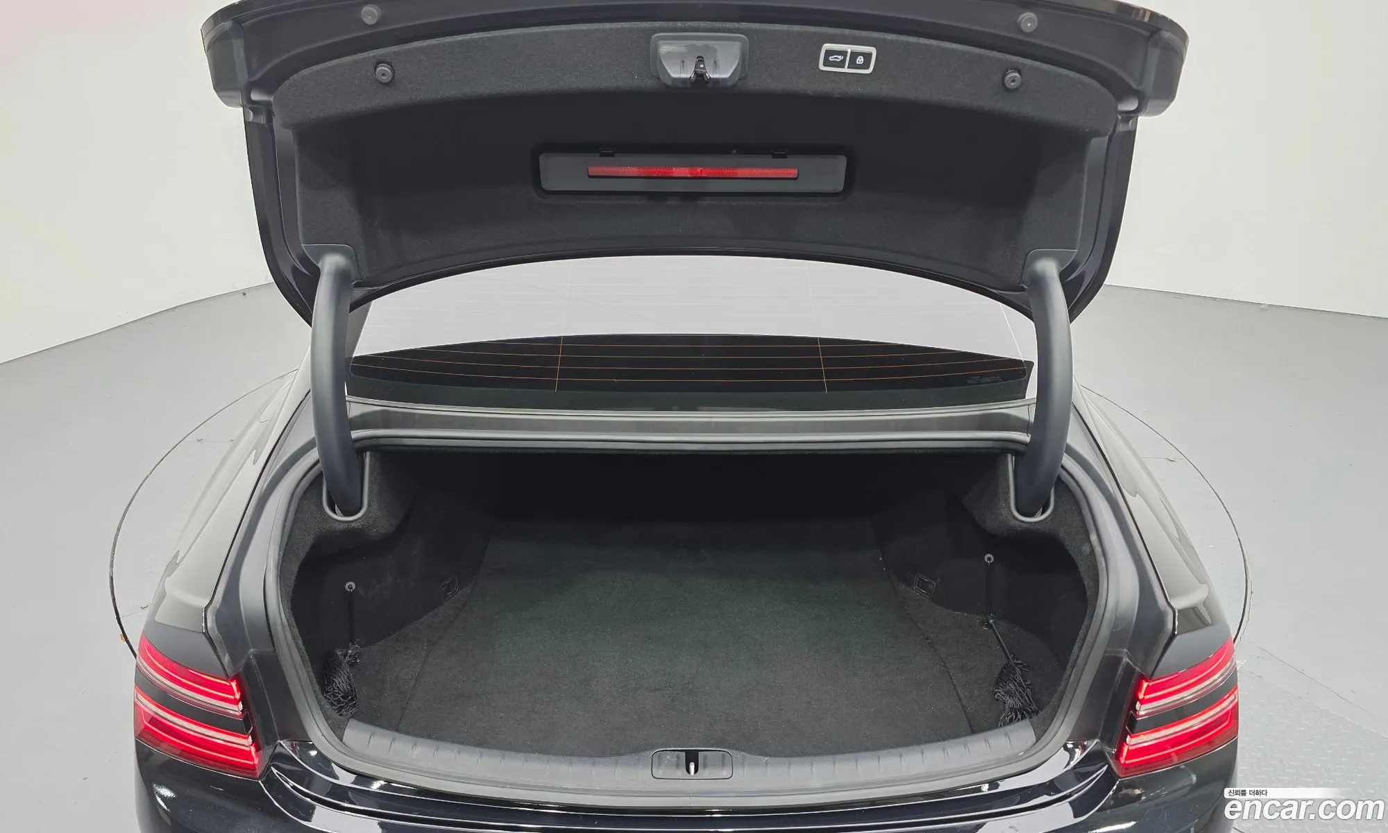 Genesis G80 2022 — 18