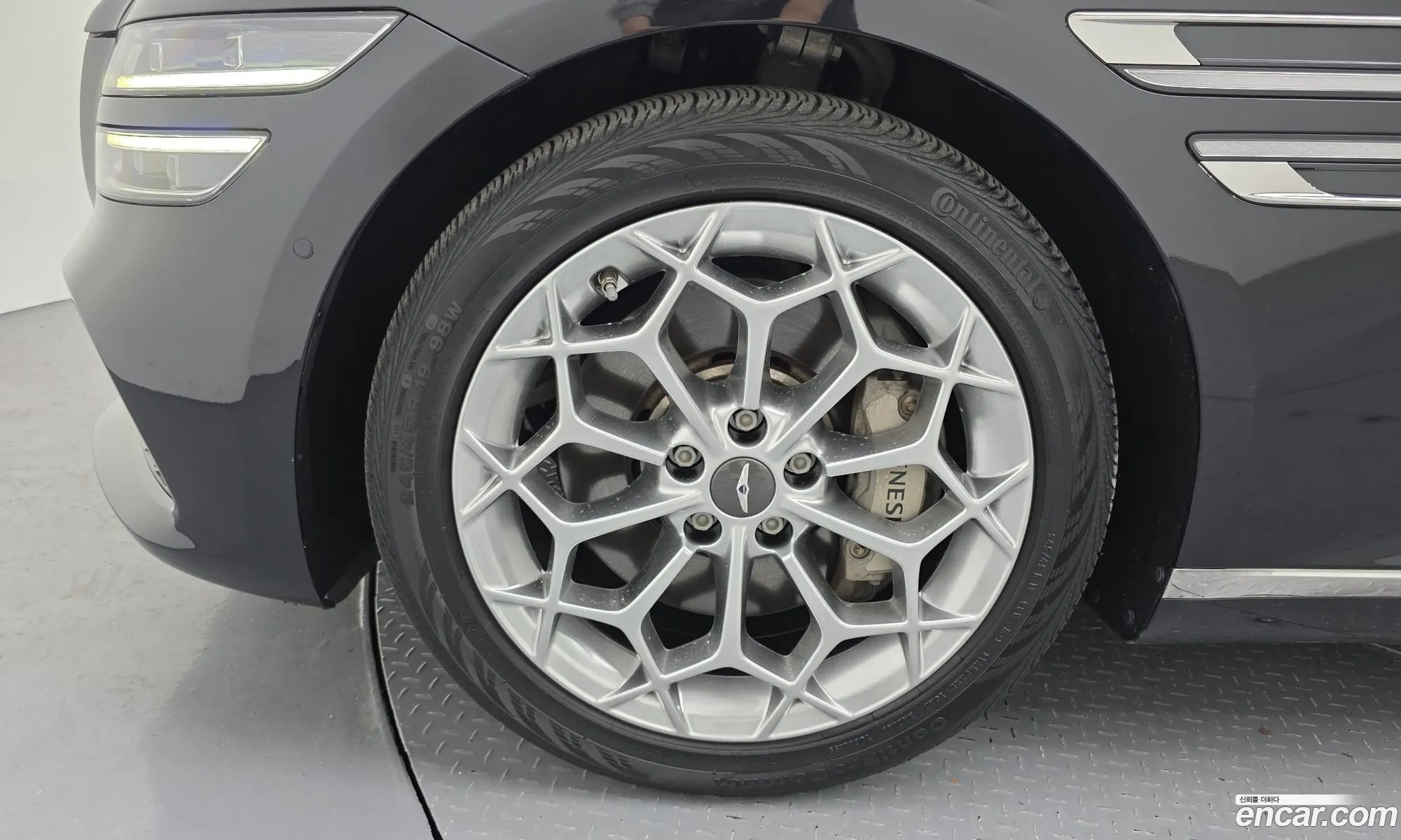 Genesis G80 2022 — 11