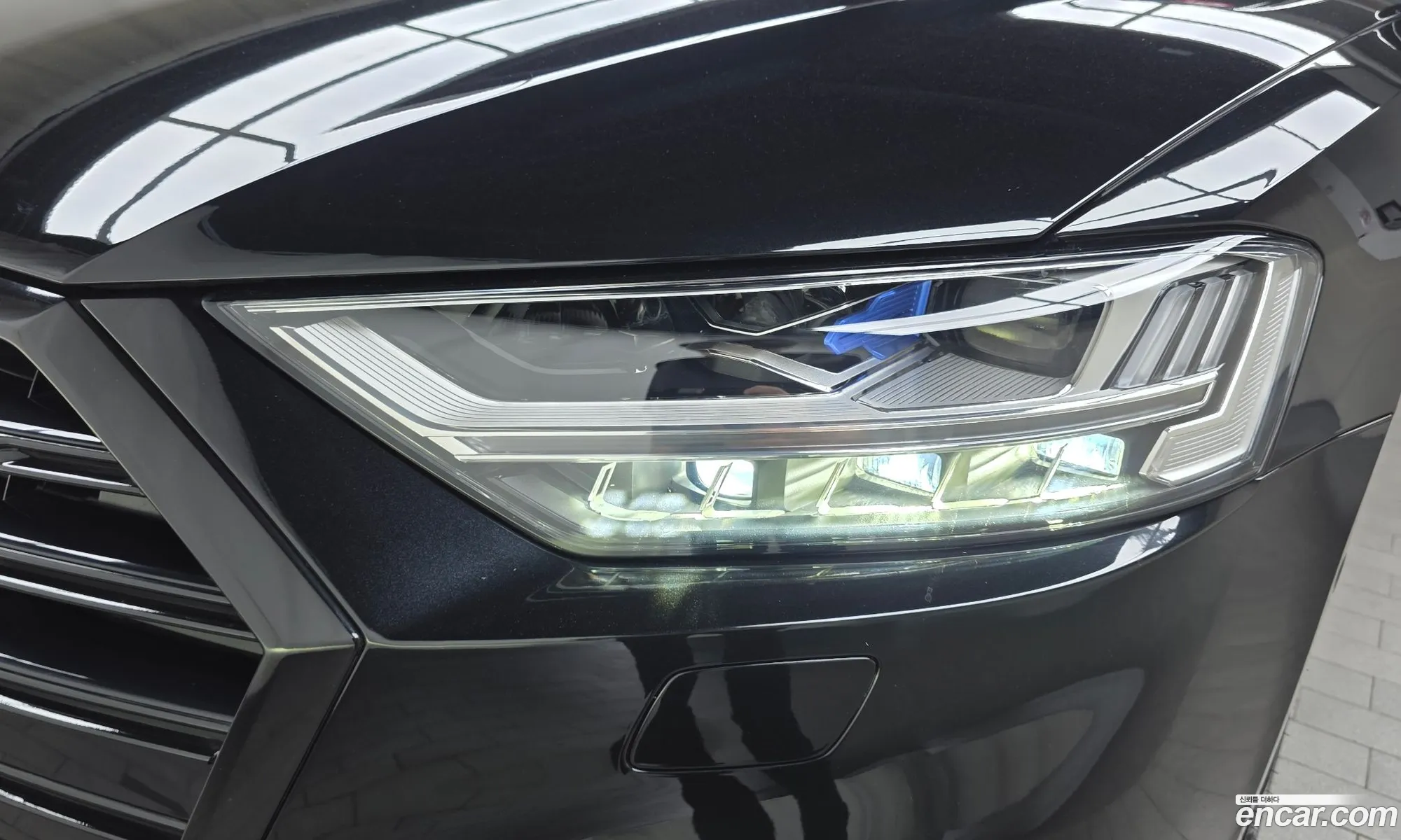 Audi A8 2021 WAUZZZF89MN011843 — 11