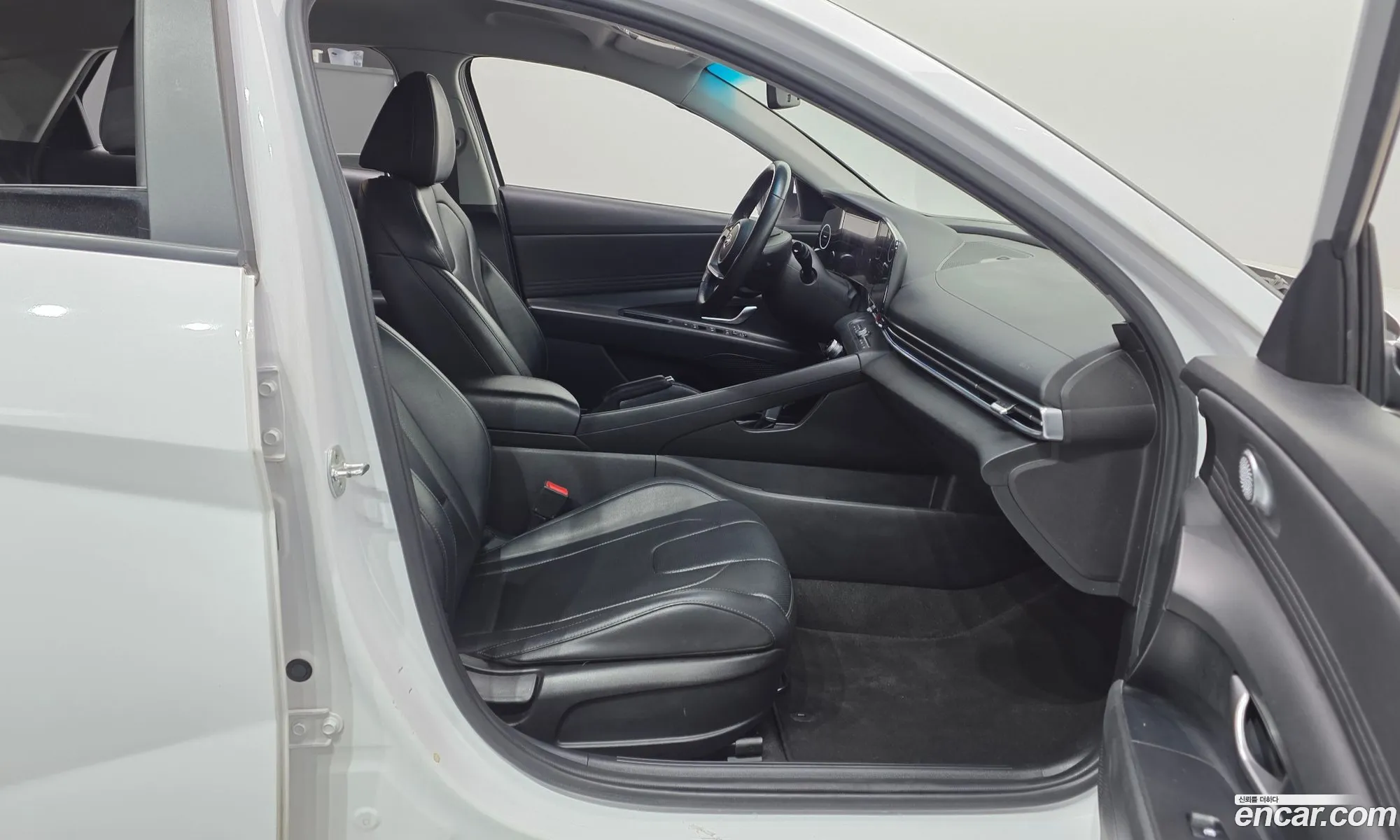 Hyundai Elantra 2021 — 9