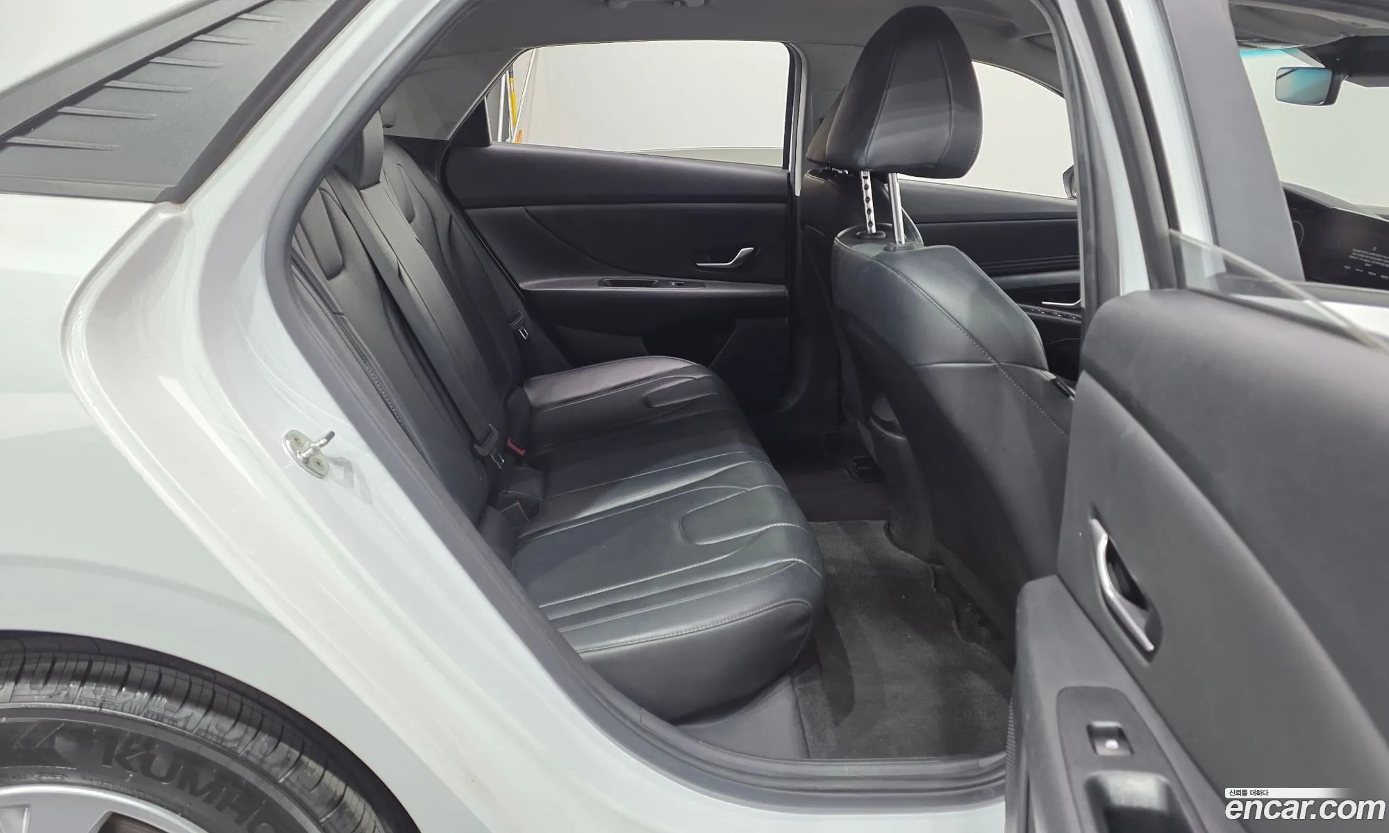 Hyundai Elantra 2021 — 15