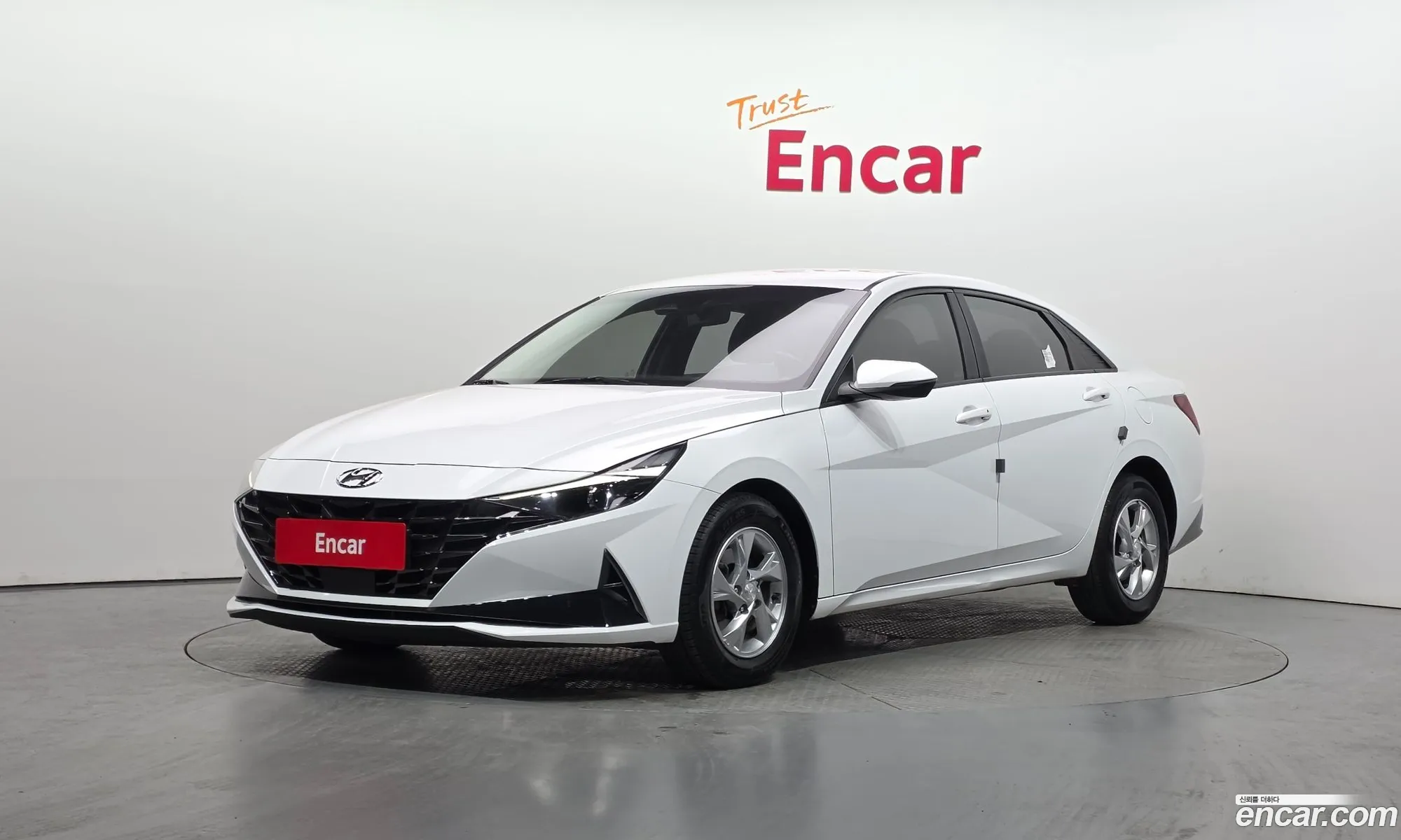 Hyundai Elantra 2021 — 13
