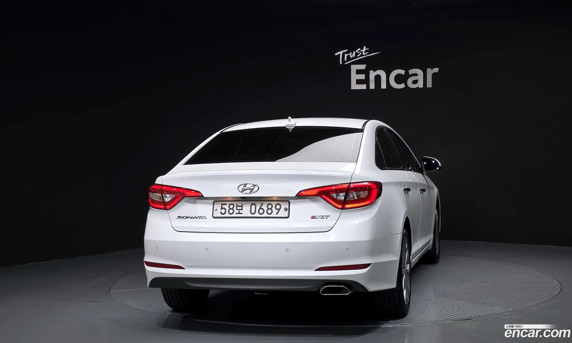 Hyundai LF Sonata 2016 — 9