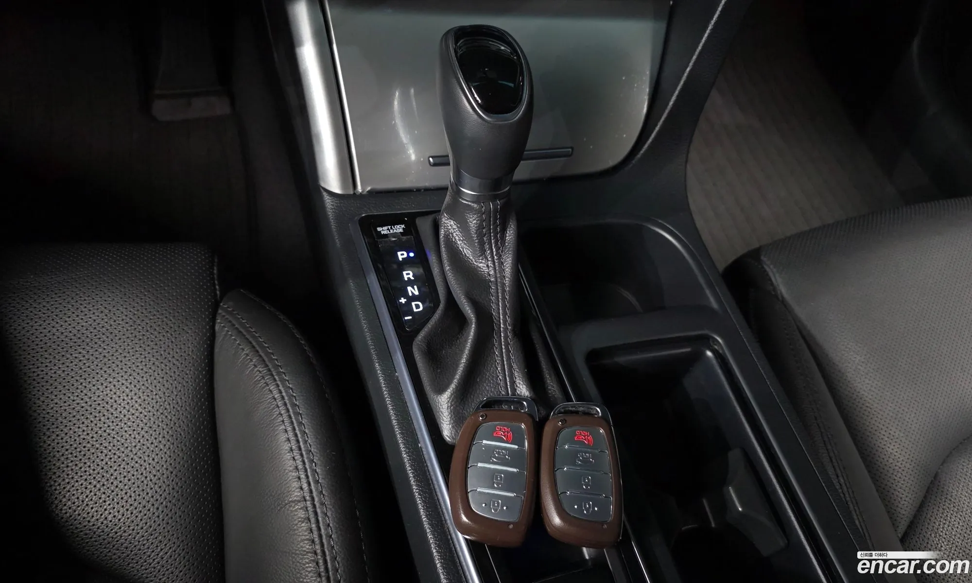 Hyundai LF Sonata 2016 — 13