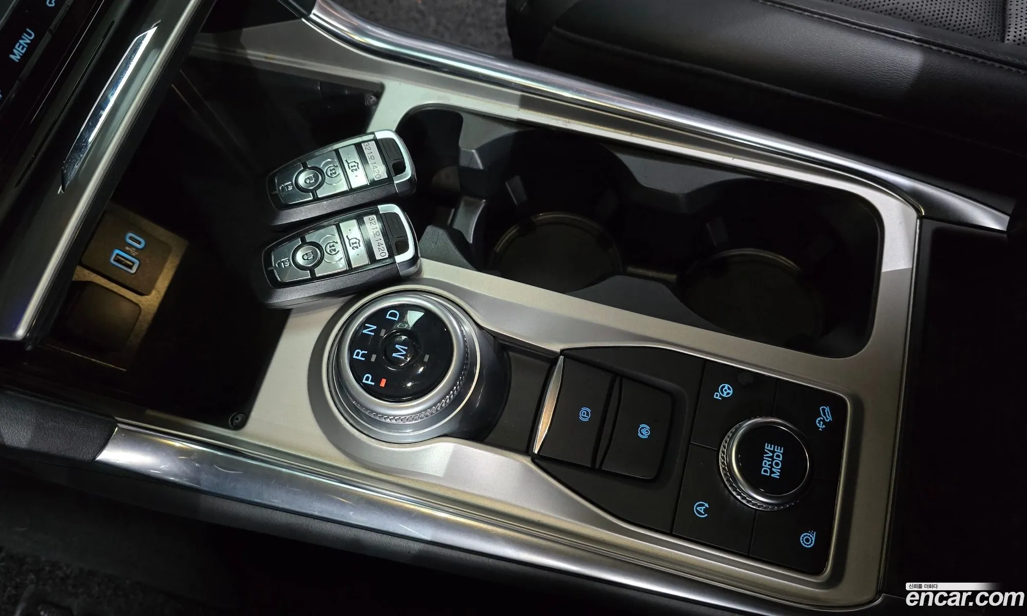 Ford Explorer 6th Gen 2021 1FM5K8HC0MGC02861 — 5