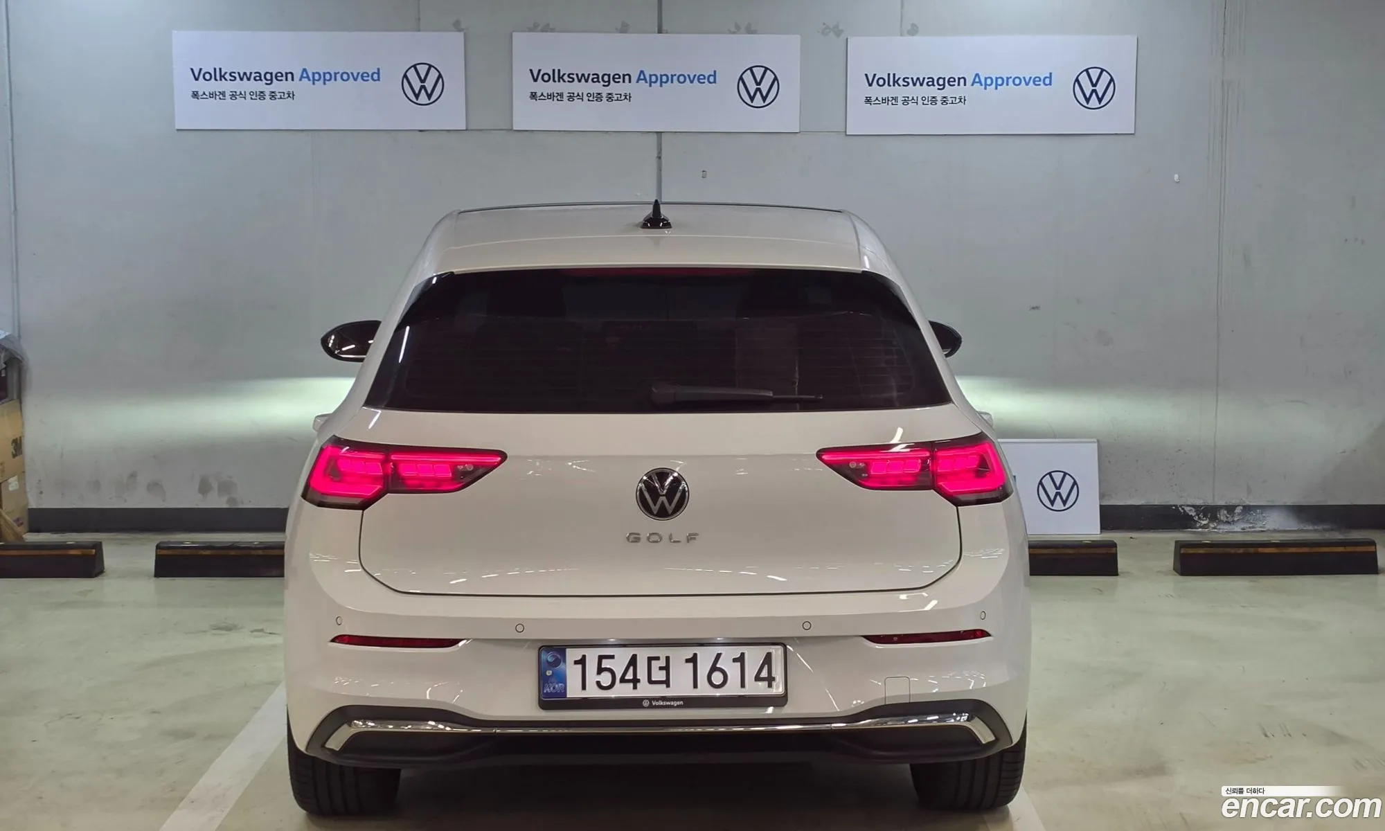 Volkswagen Golf 8th Gen 2025 — 12