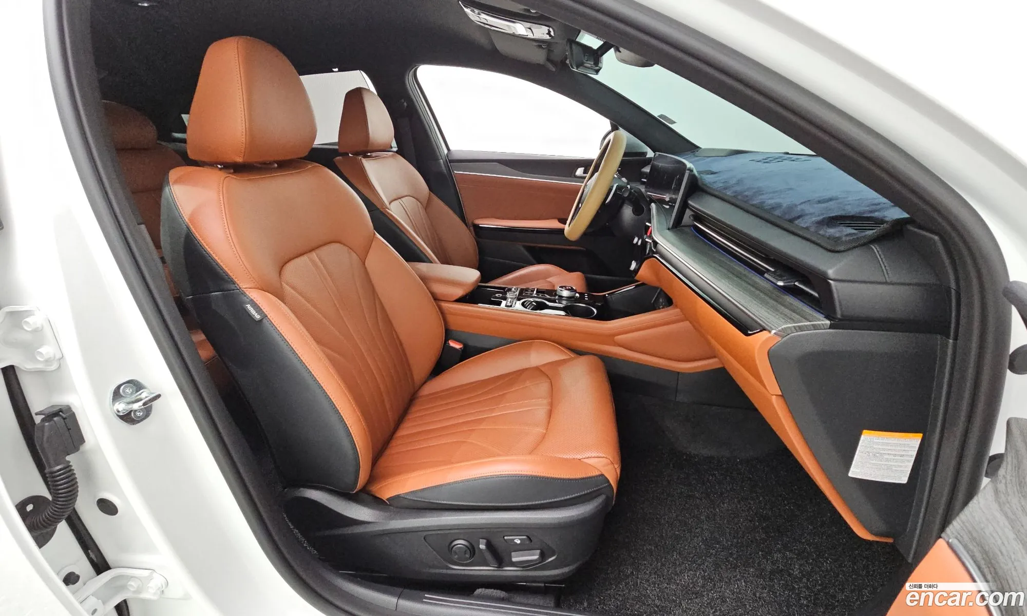 Kia K5 Hybrid 2024 — 21