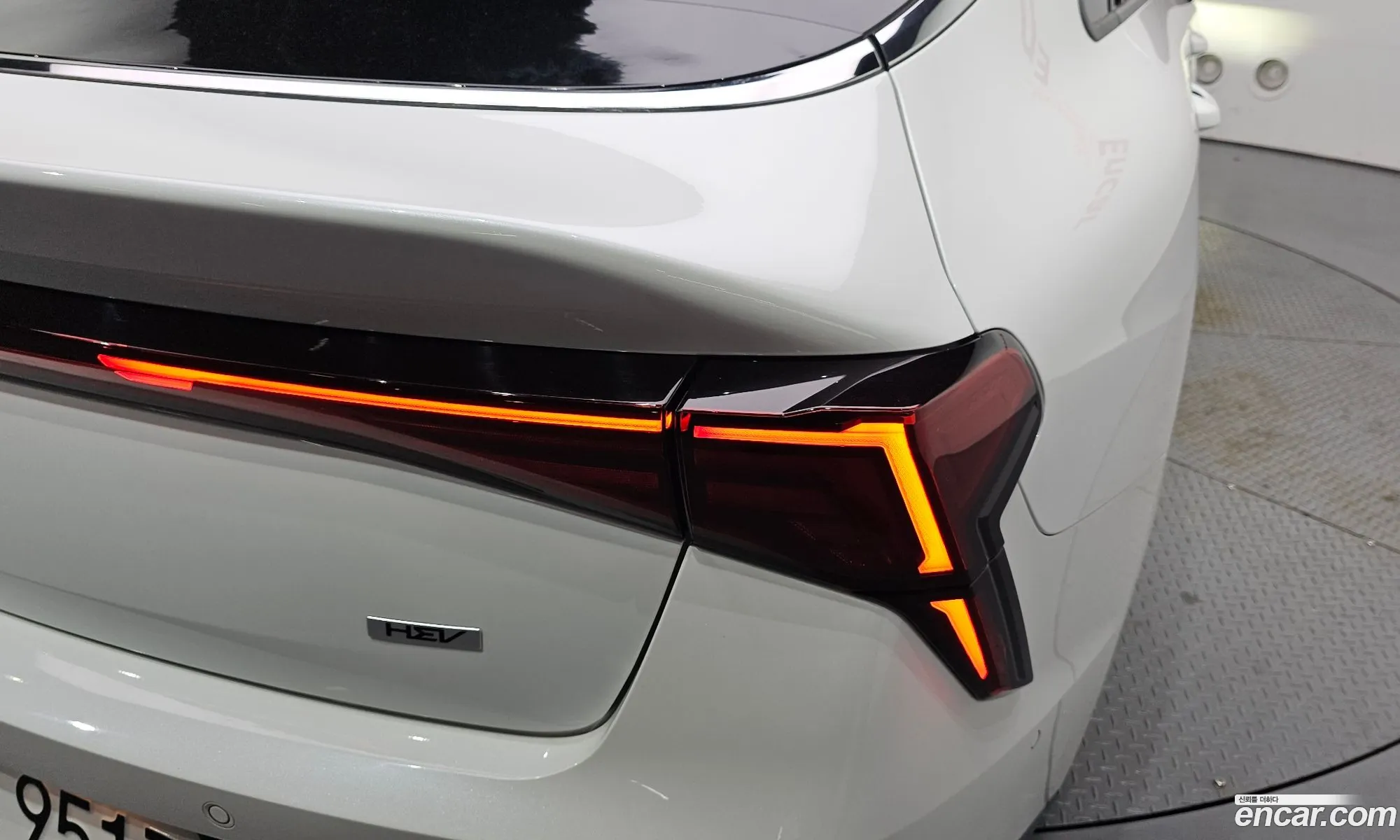 Kia K5 Hybrid 2024 — 25